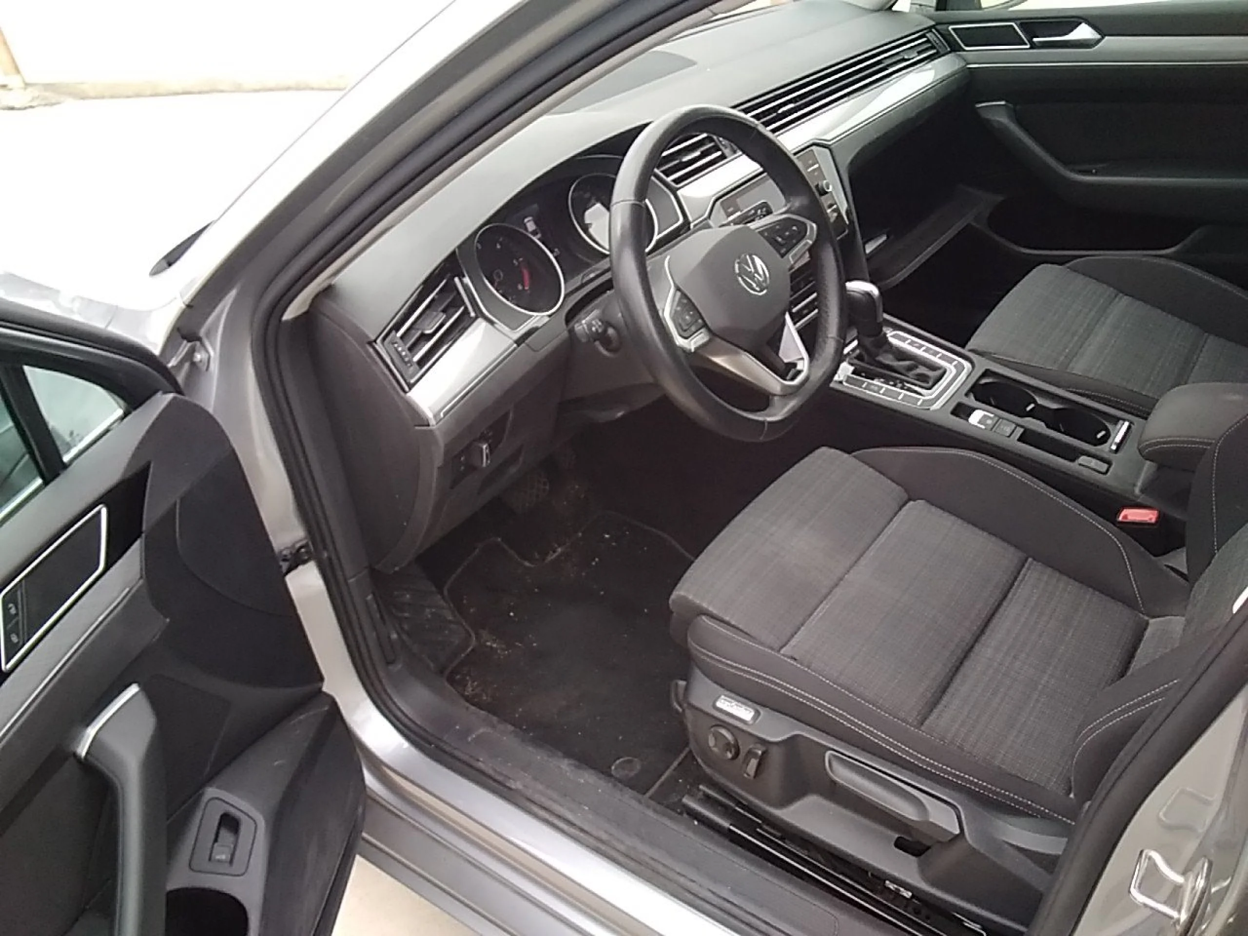 Volkswagen Passat Executive 2.0 TDI 90kW (122CV) DSG - Foto 7