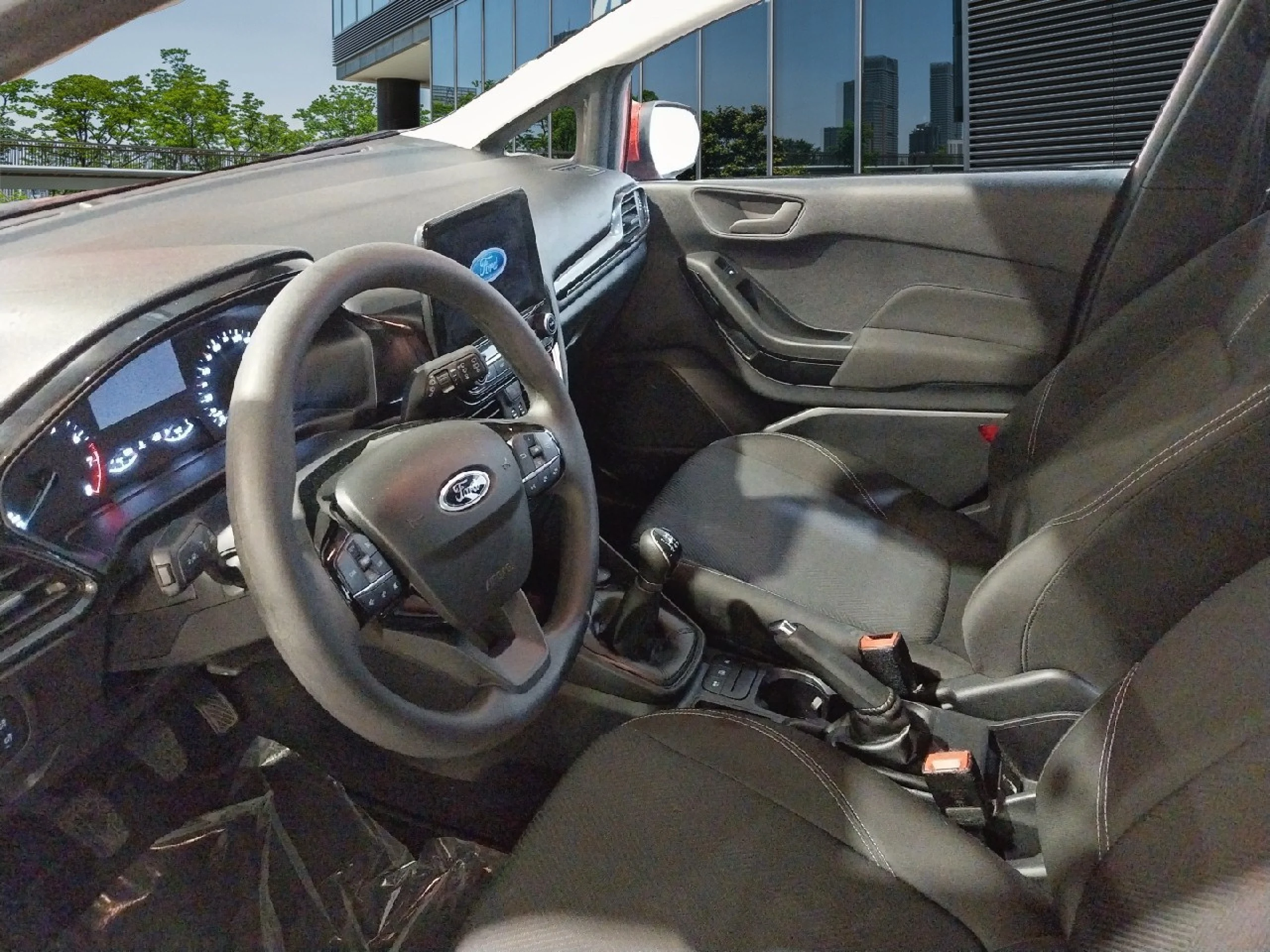 Ford Fiesta 1.1 IT-VCT 55kW (75CV) Trend 5p - Foto 7