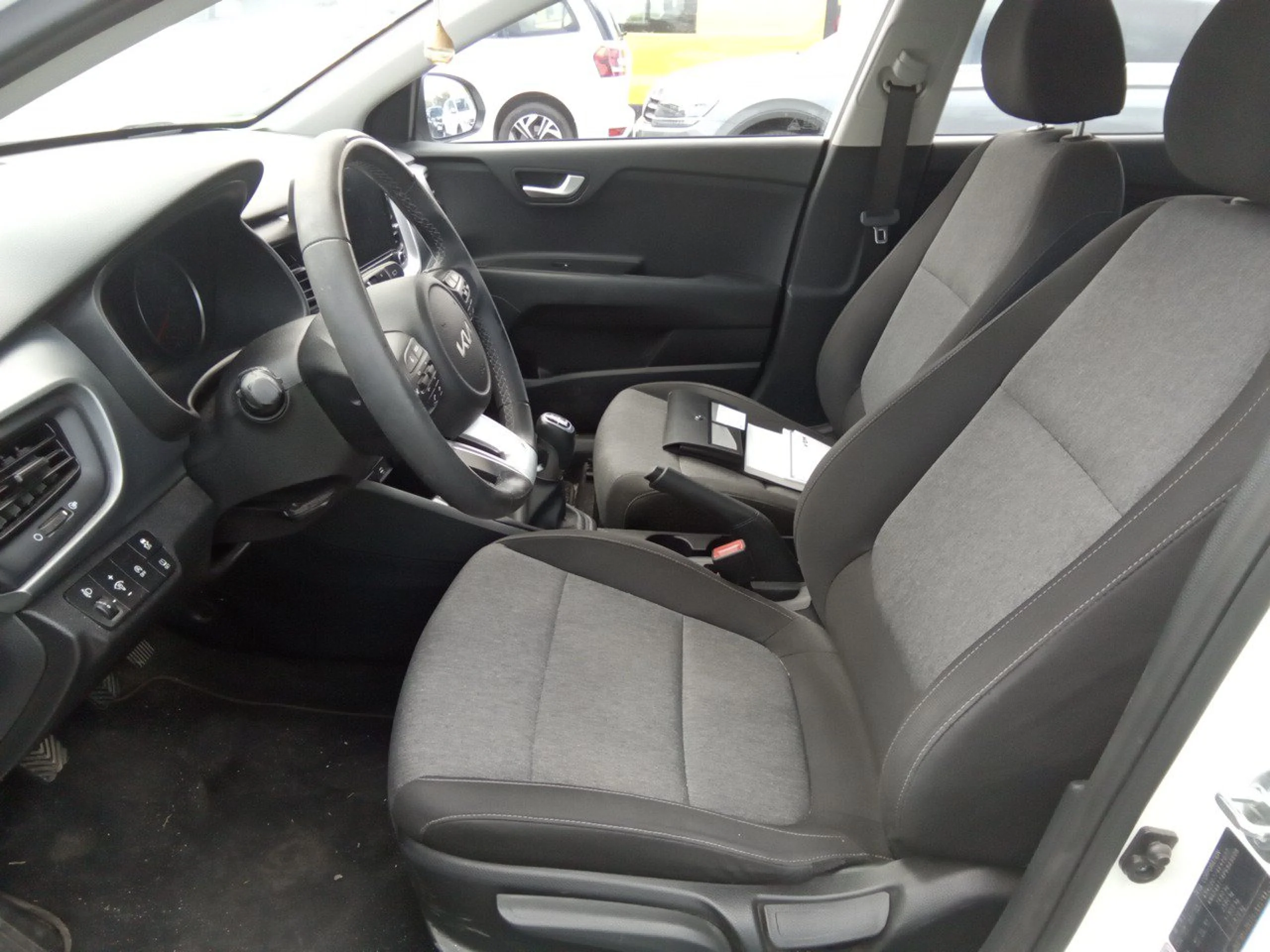 Kia Stonic 1.0 T-GDi 74kW (100CV) MHEV iMT Concept - Foto 7