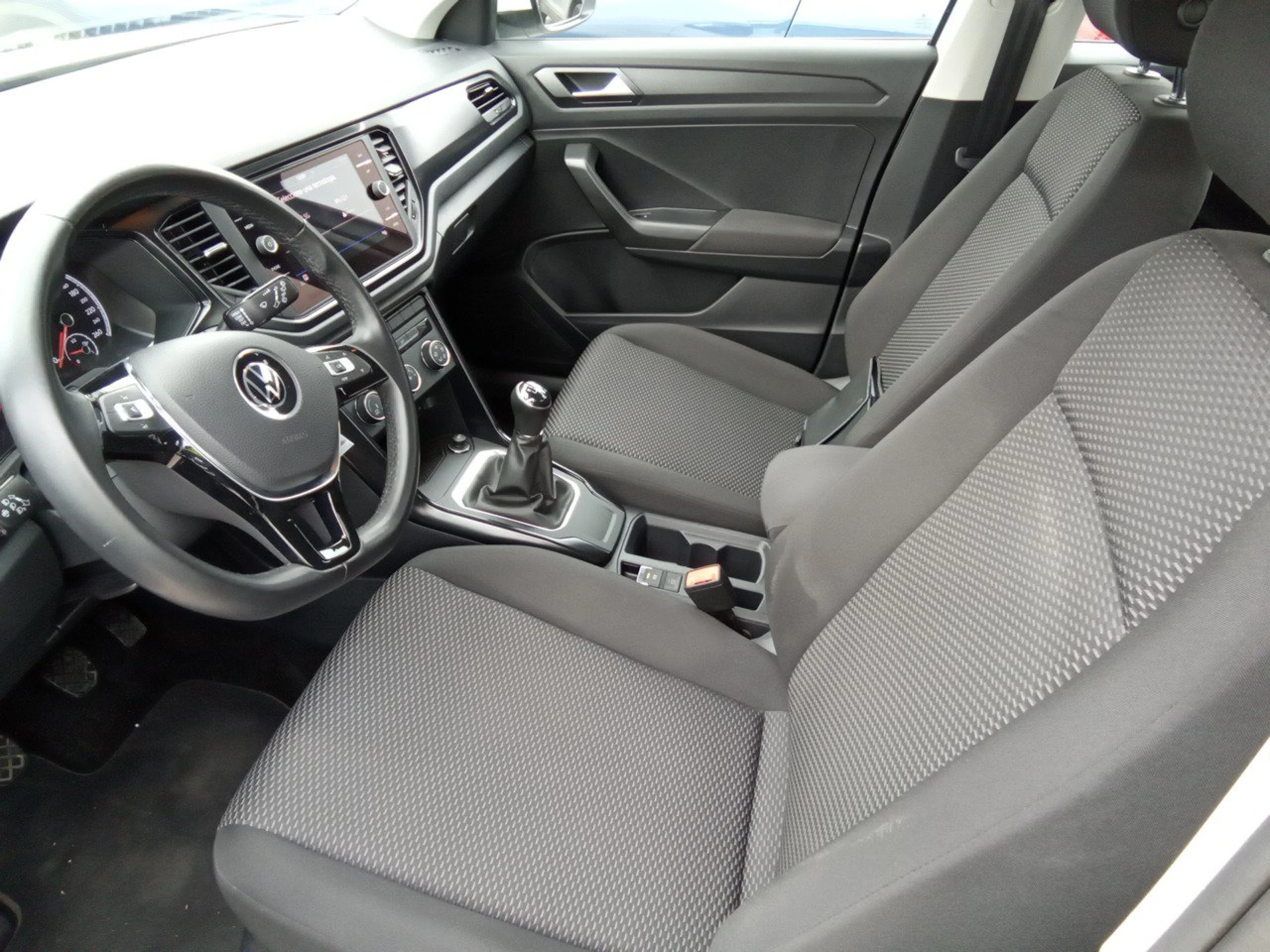 Volkswagen T-Roc Edition 1.6 TDI 85kW (115CV) - Foto 7