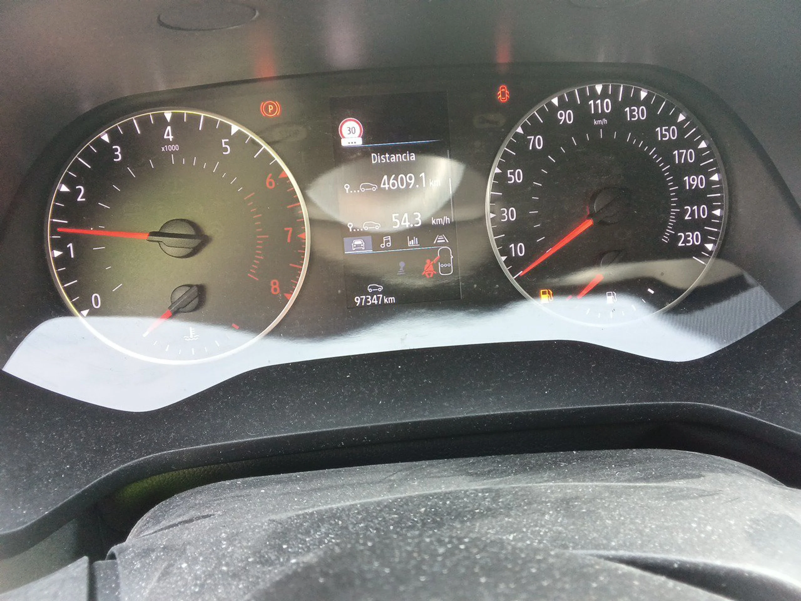 Renault Captur Intens TCe 74kW (100CV) GLP - Foto 8