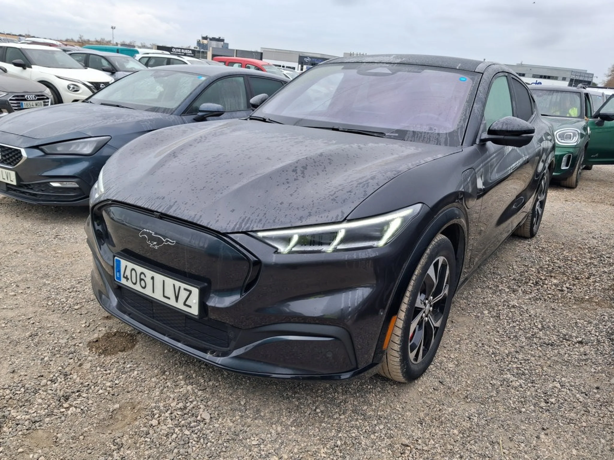 Ford MUSTANG MACH-E AWD 198kW Batería 75.7Kwh - Foto 2
