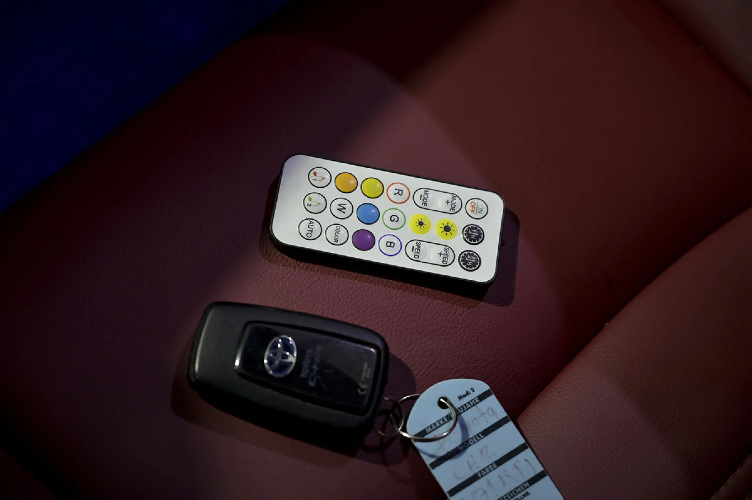 Toyota C-HR 1.8 125H Advance - Foto 29