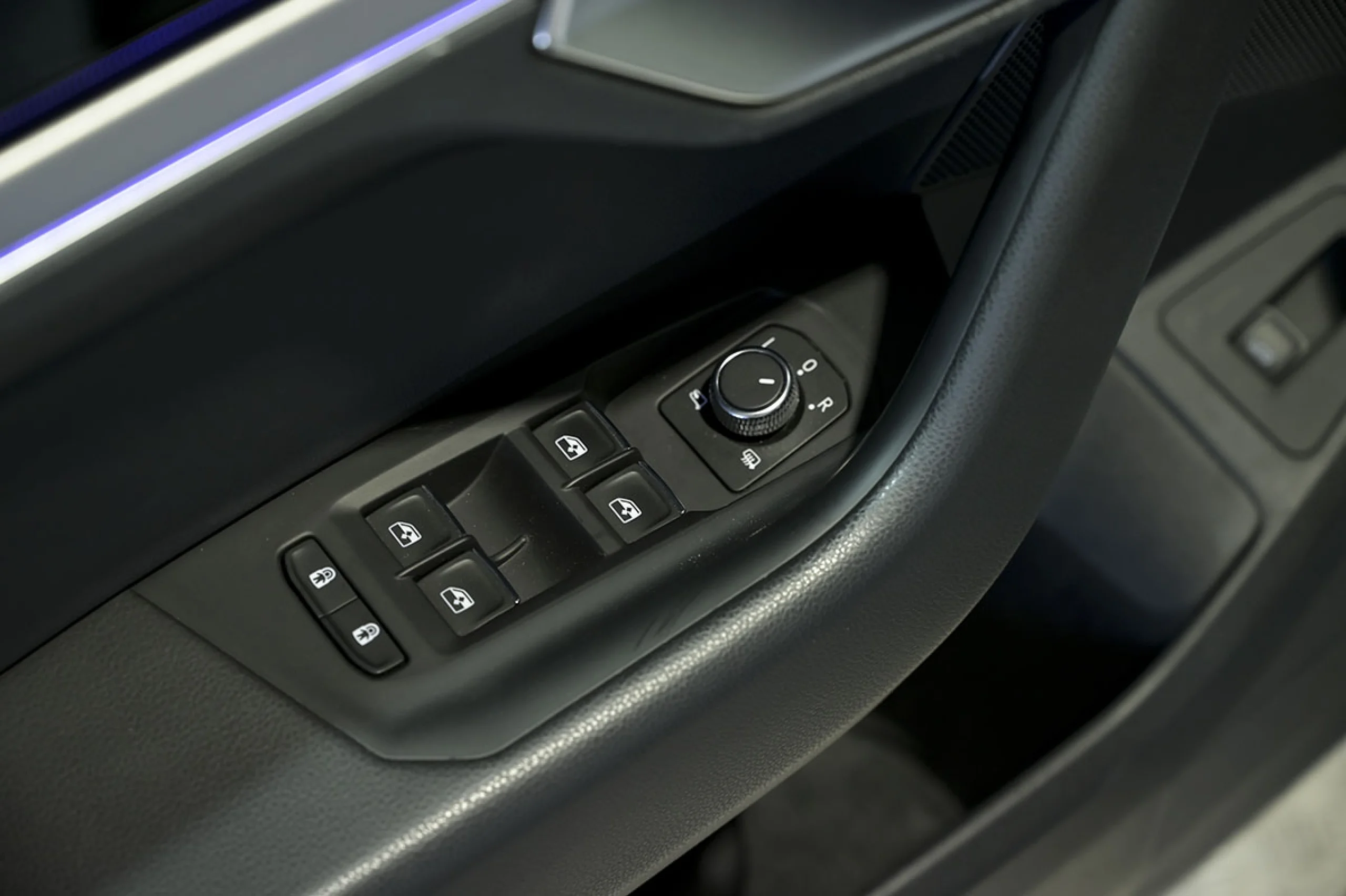 Volkswagen Touareg Prem Eleg 3.0 V6 TDI 210kW Tip 4M - Foto 22