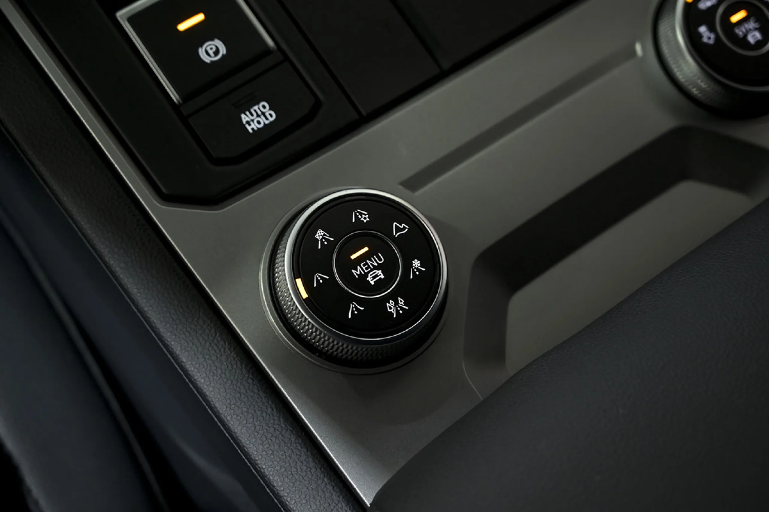 Volkswagen Touareg Prem Eleg 3.0 V6 TDI 210kW Tip 4M - Foto 44