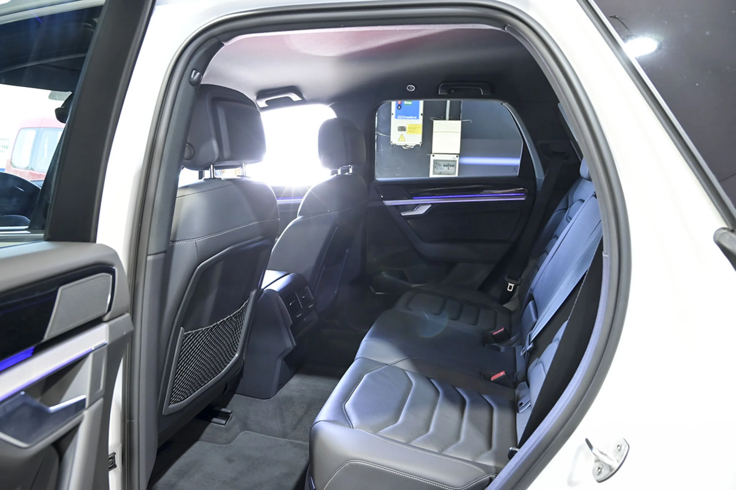 Volkswagen Touareg Prem Eleg 3.0 V6 TDI 210kW Tip 4M - Foto 16