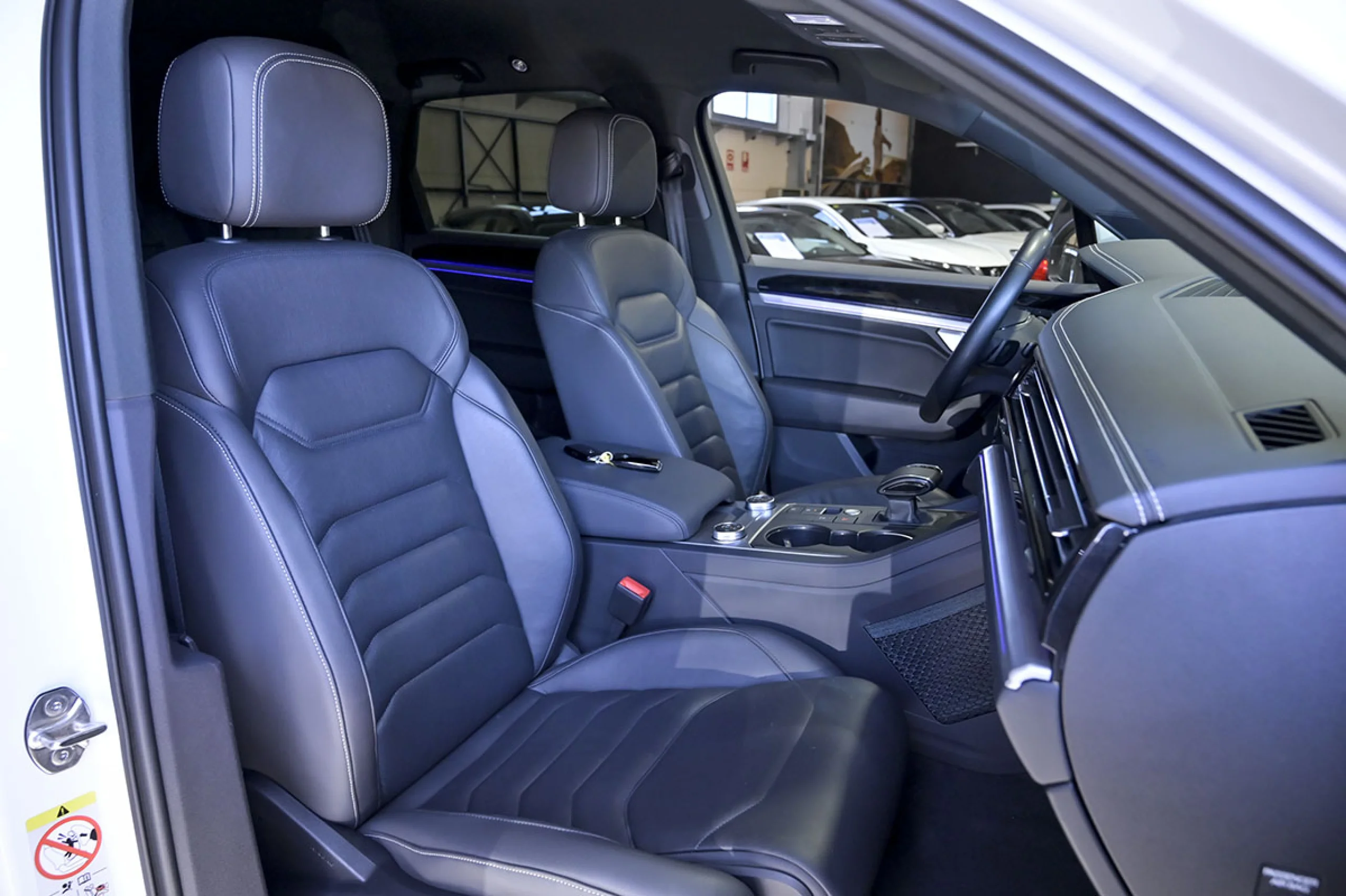 Volkswagen Touareg Prem Eleg 3.0 V6 TDI 210kW Tip 4M - Foto 45