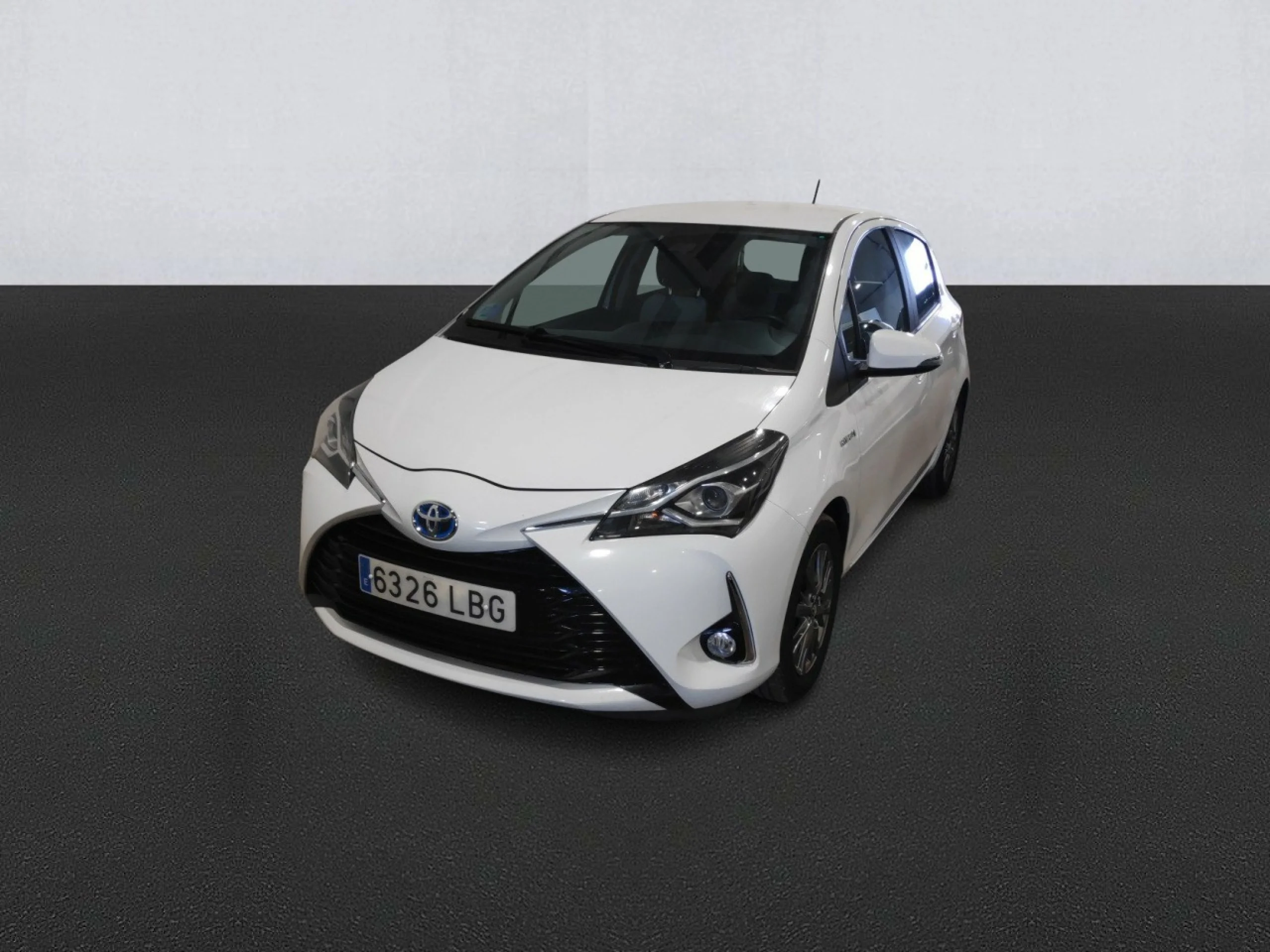 Toyota Yaris 1.5 100H Active - Foto 1