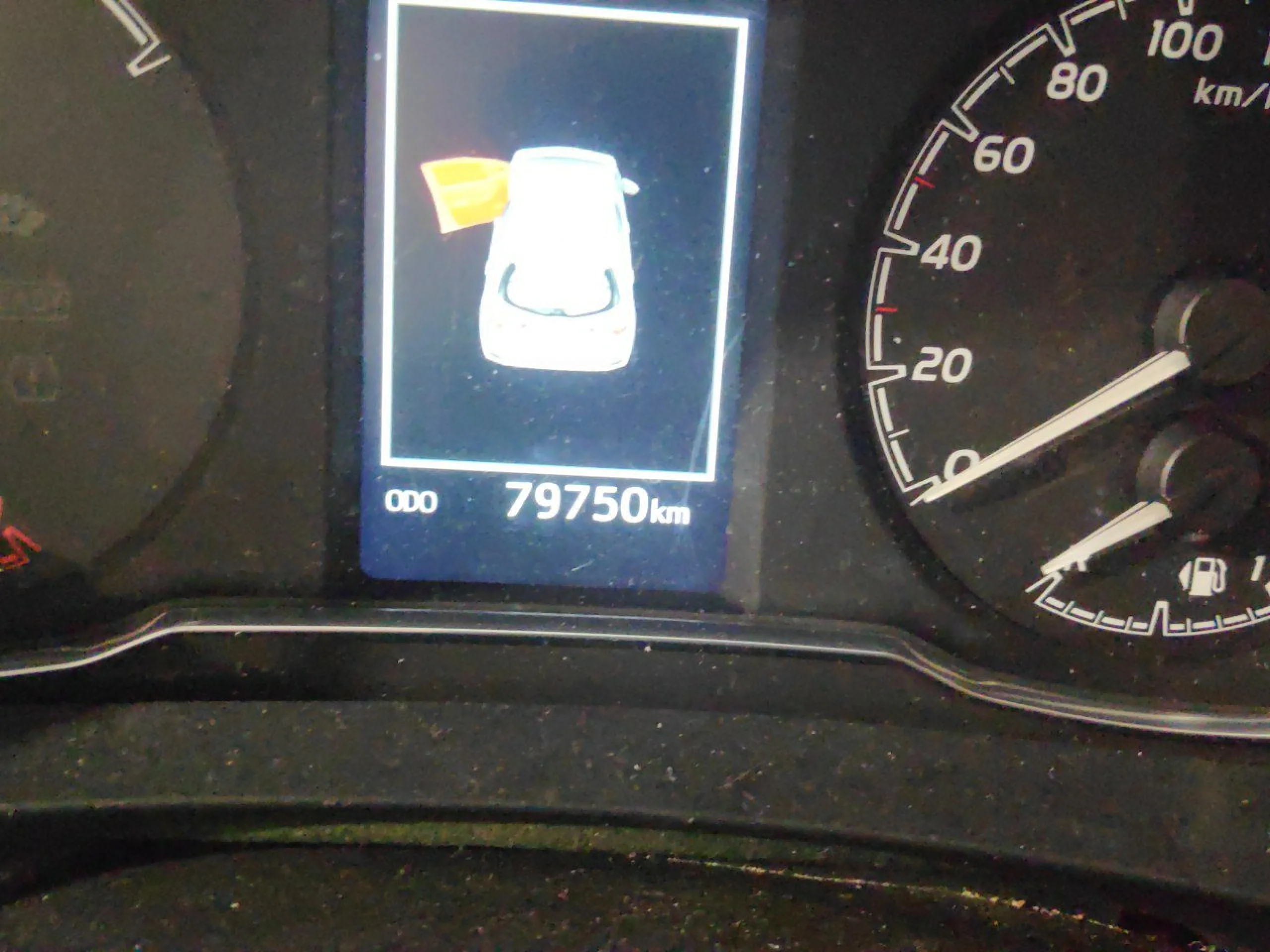 Toyota Yaris 1.5 100H Active - Foto 8