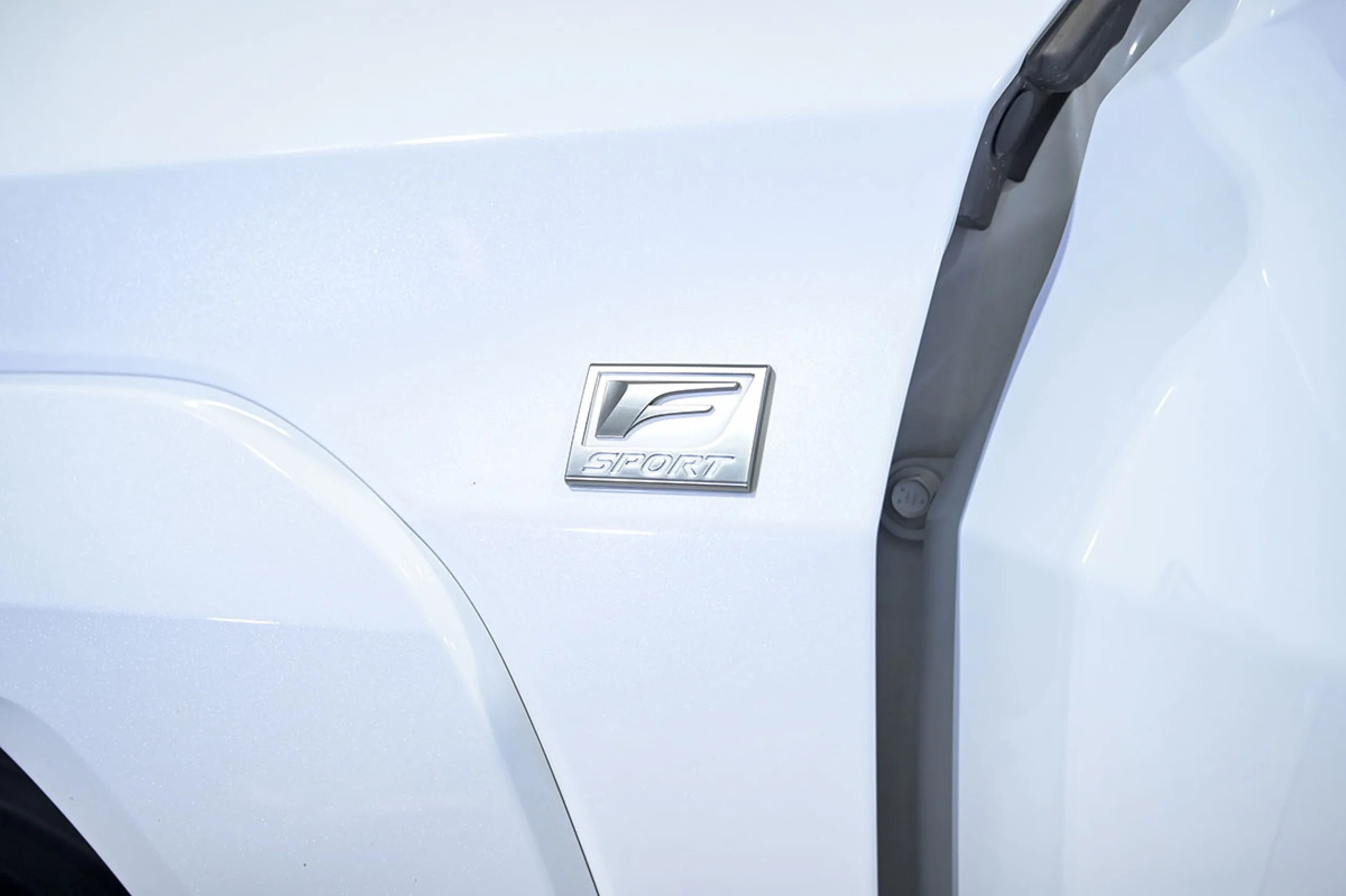 Lexus UX 250h UX 2.0 250h F Sport - Foto 22
