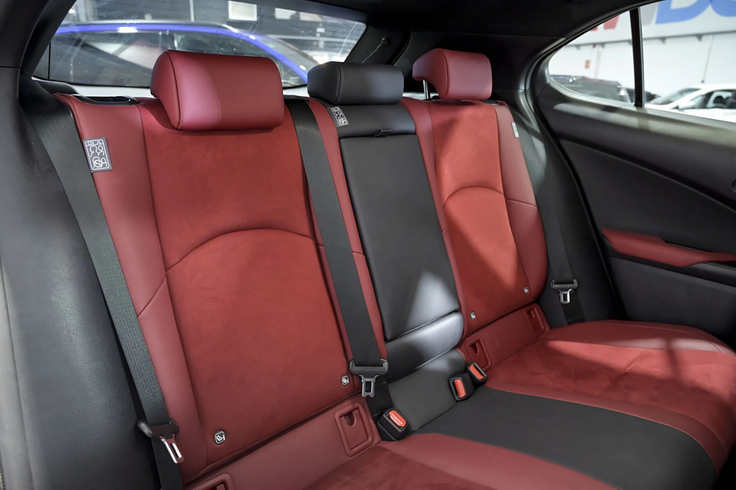 Lexus UX 250h UX 2.0 250h F Sport - Foto 19