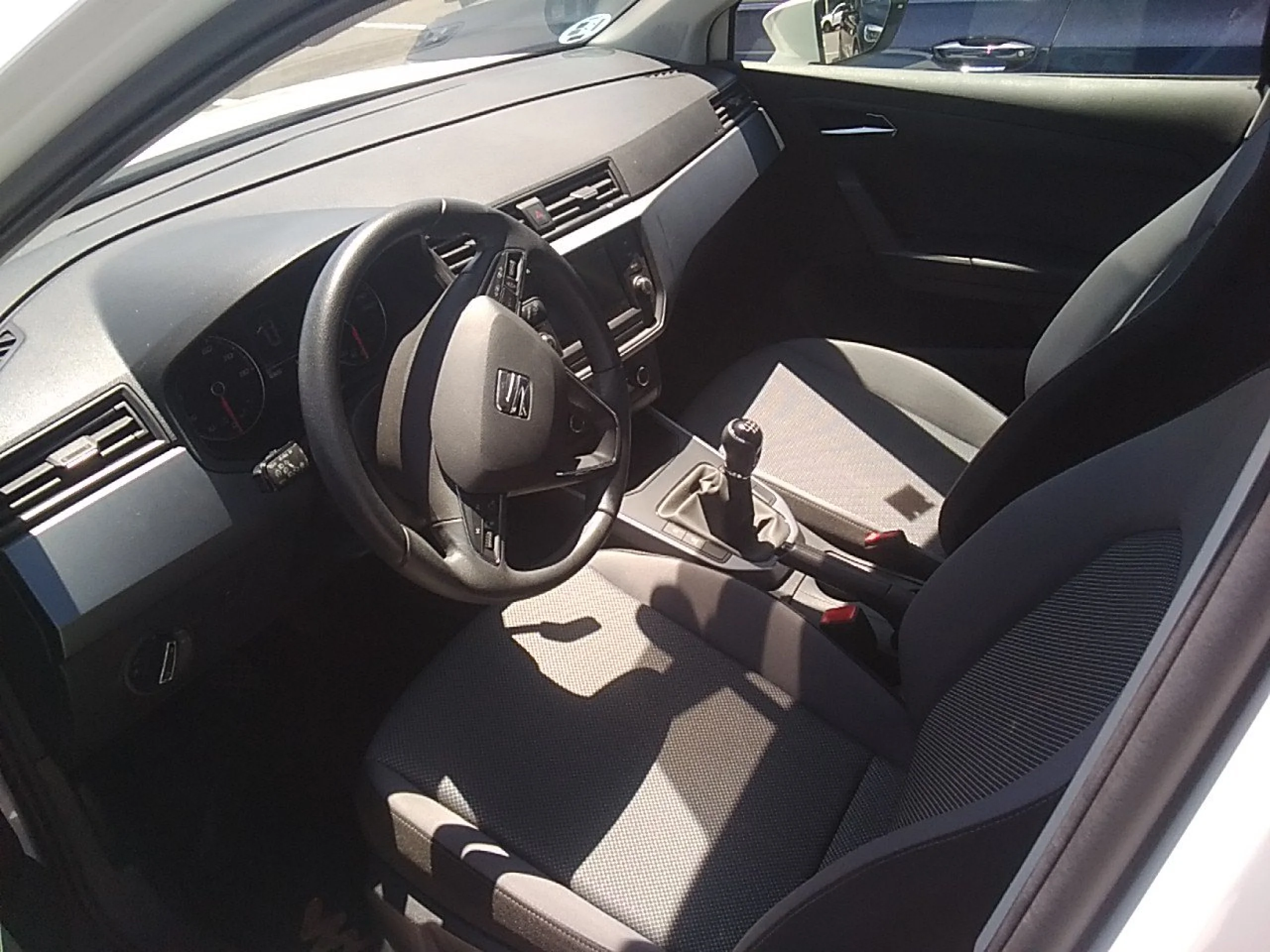 Seat Arona 1.0 TSI 85kW (115CV) Style Go Eco - Foto 7