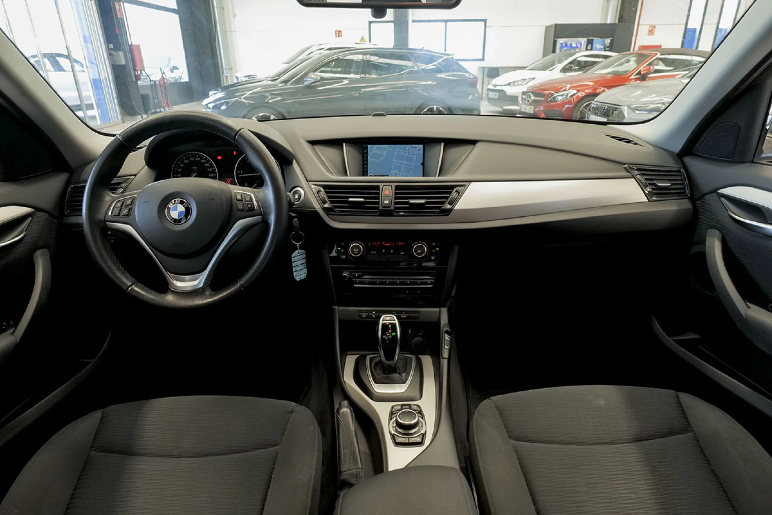 BMW X1 xDrive18d - Foto 6