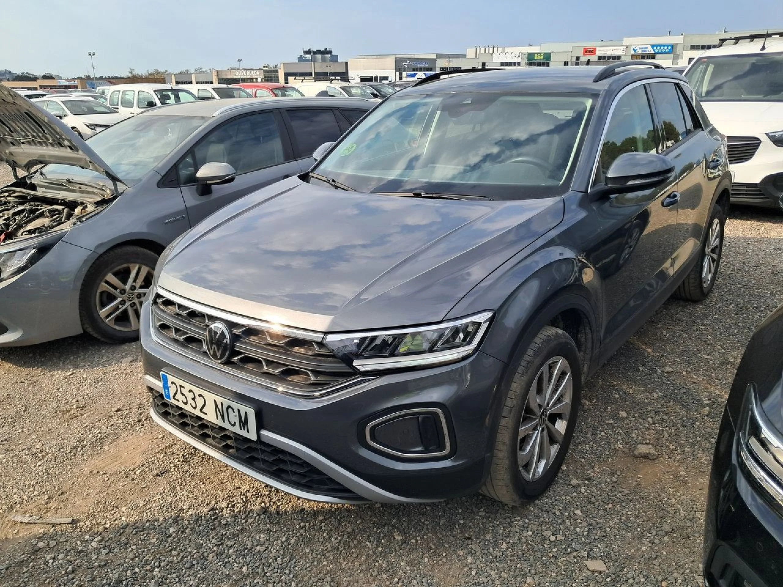 Volkswagen T-Roc &quotMás&quot 1.5 TSI 110kW (150CV) DSG - Foto 1
