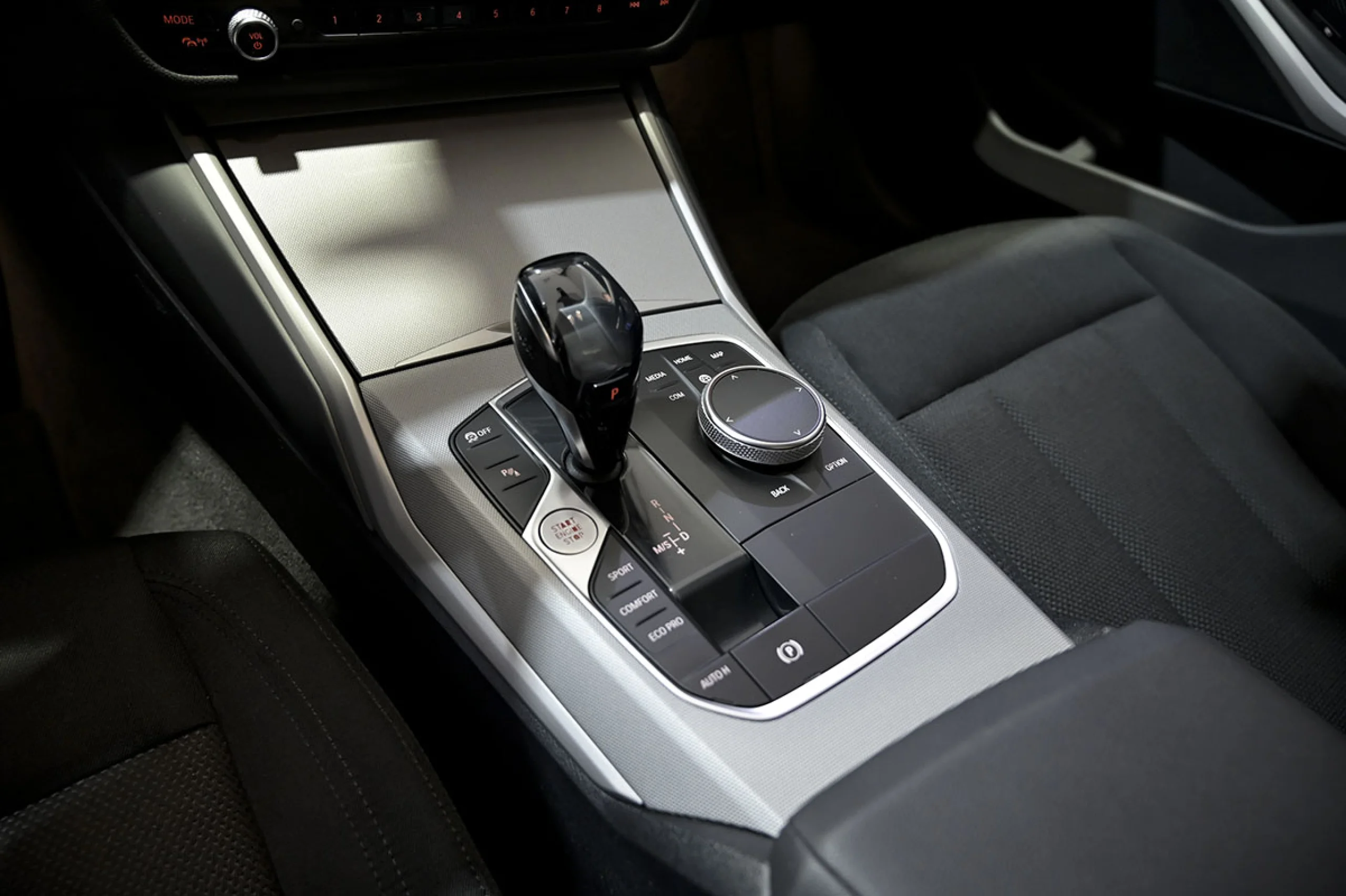 BMW 320 Serie 3 320d Auto. - Foto 26