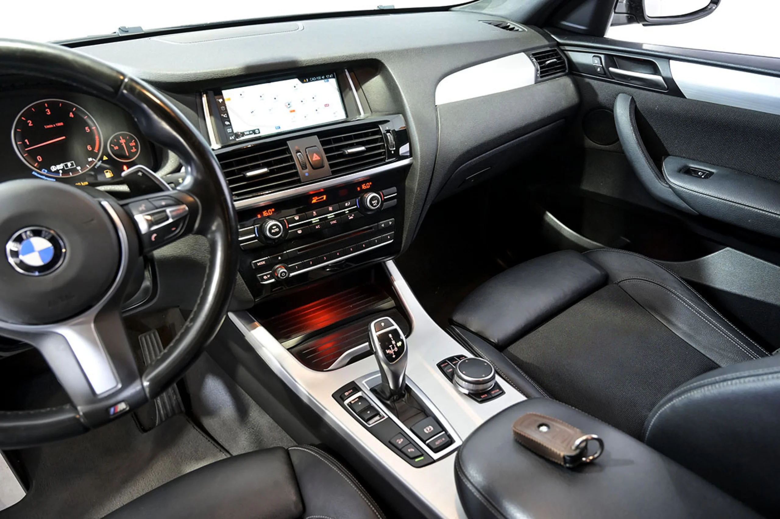 BMW X4 xDrive30d - Foto 24