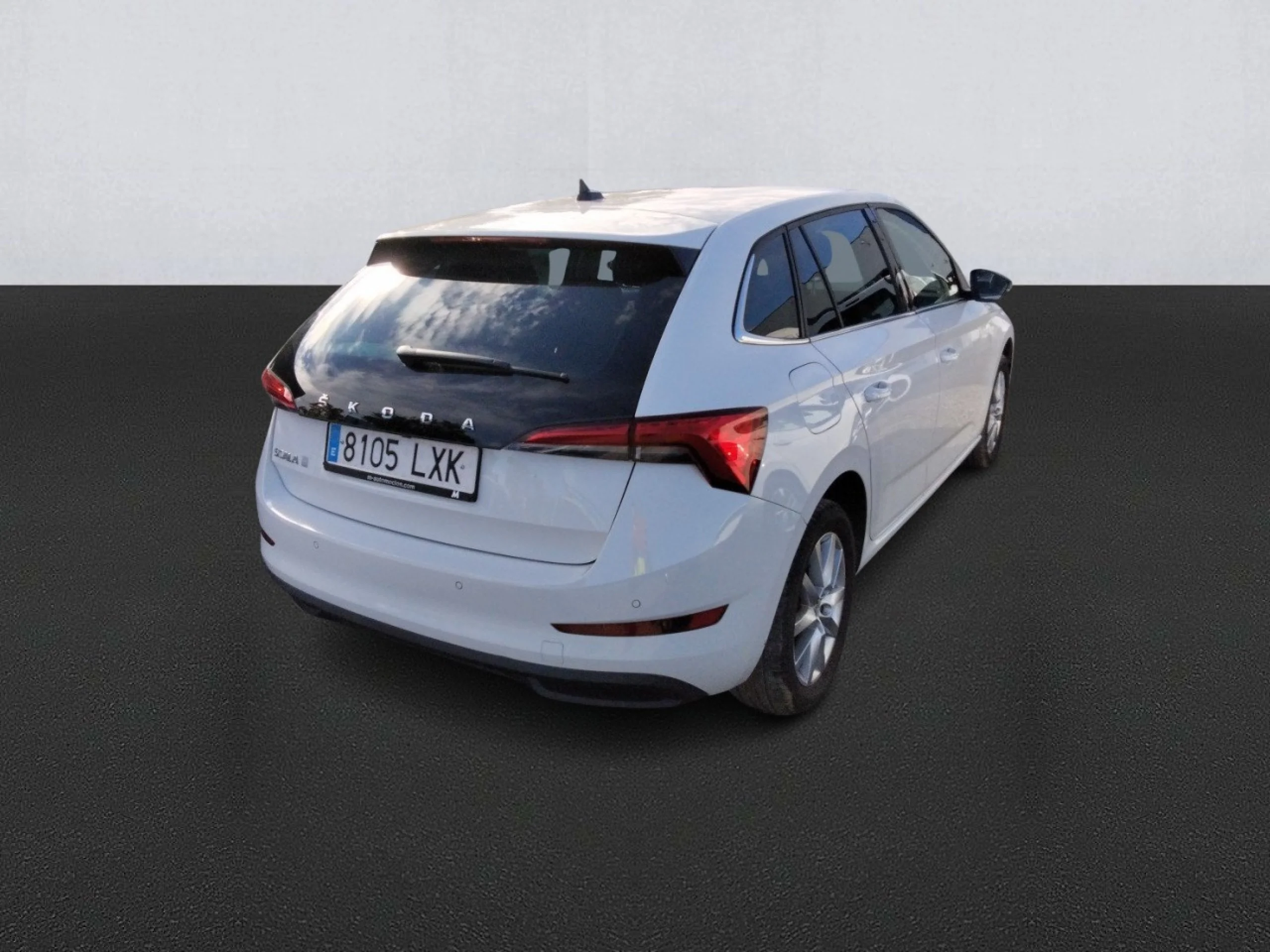 Skoda Scala 1.0 TSI 70 KW (95 CV) Emotion - Foto 4