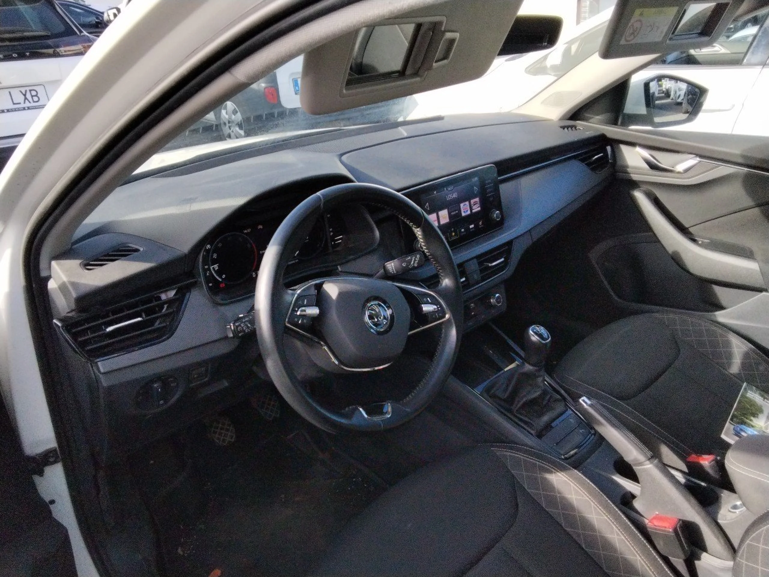 Skoda Scala 1.0 TSI 70 KW (95 CV) Emotion - Foto 7