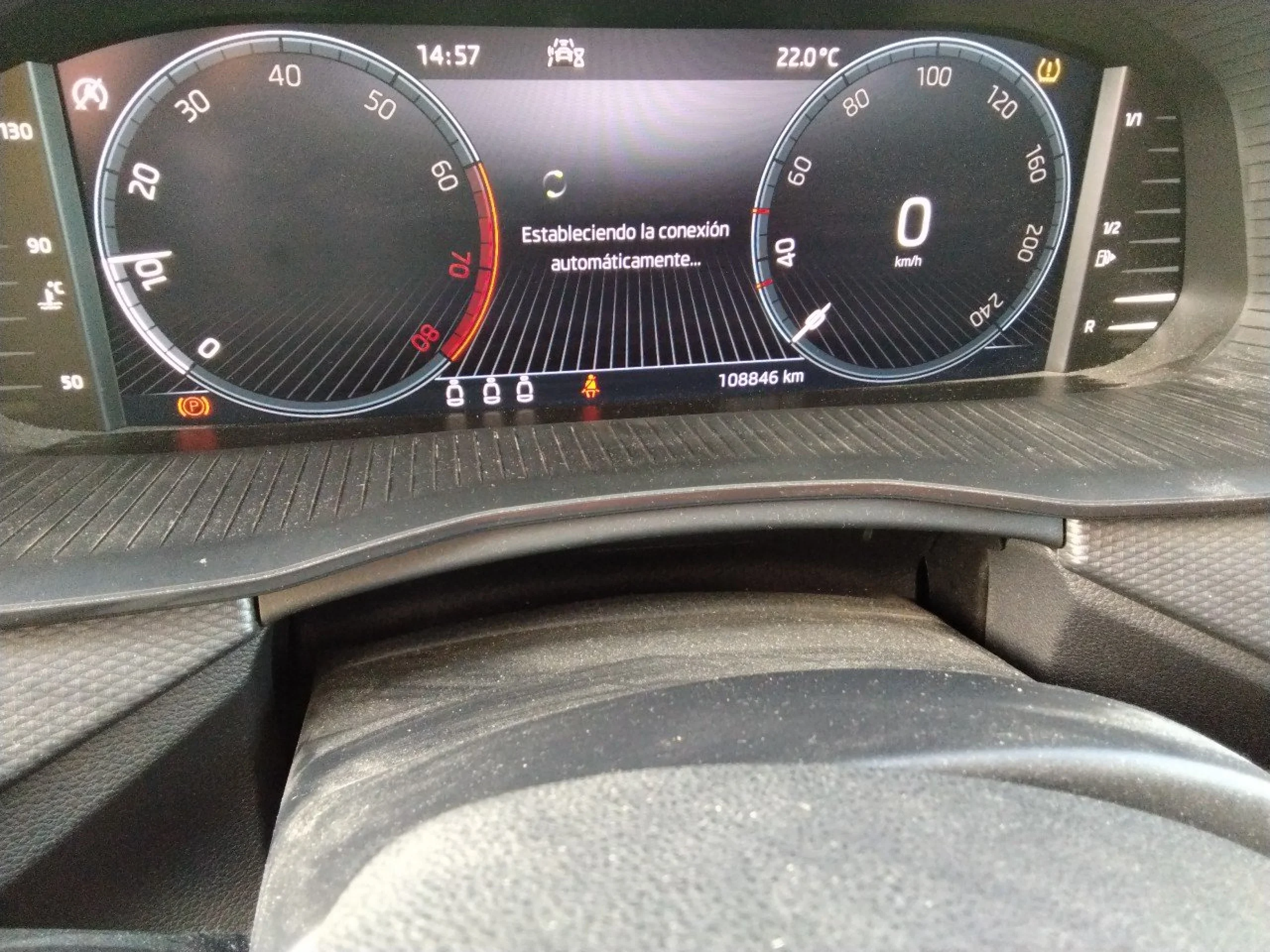 Skoda Scala 1.0 TSI 70 KW (95 CV) Emotion - Foto 8