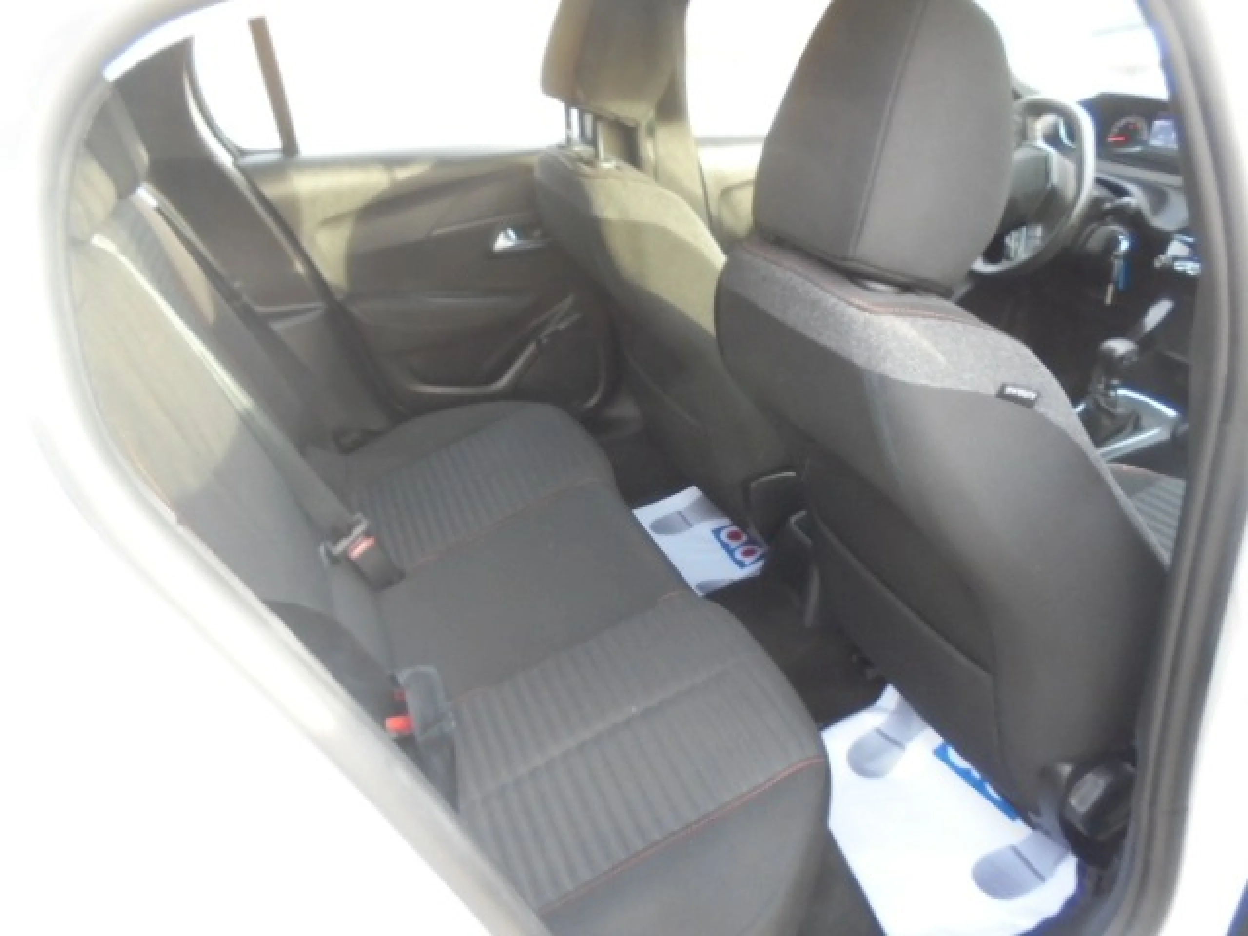 Peugeot 208 BlueHDi 73kW (100CV) Active - Foto 8