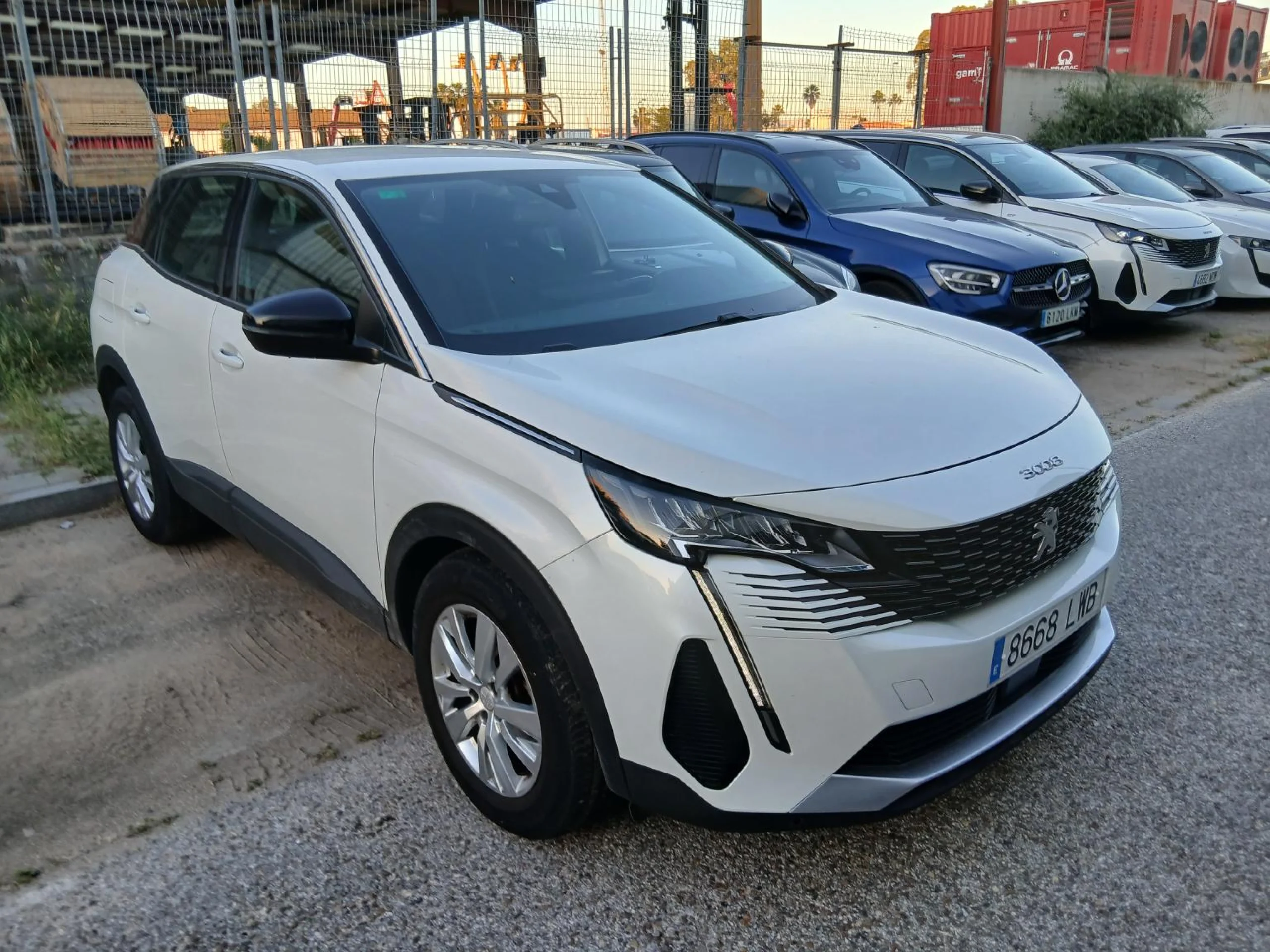Peugeot 3008 1.5 BlueHDi 96kW (130CV) S&amp;S Active Pack - Foto 4