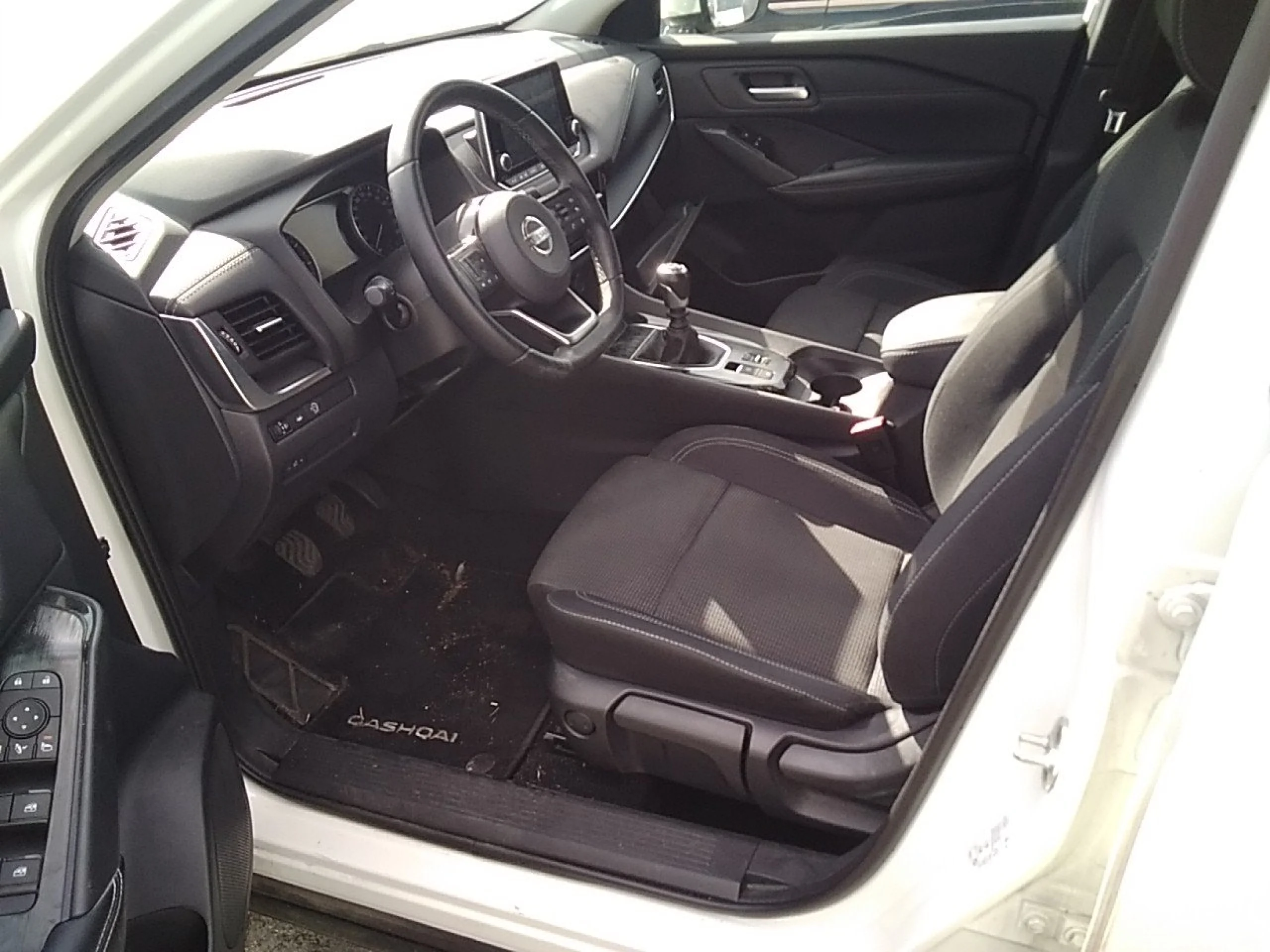 Nissan Qashqai DIG-T 103kW (140CV) mHEV 4x2 Acenta - Foto 7