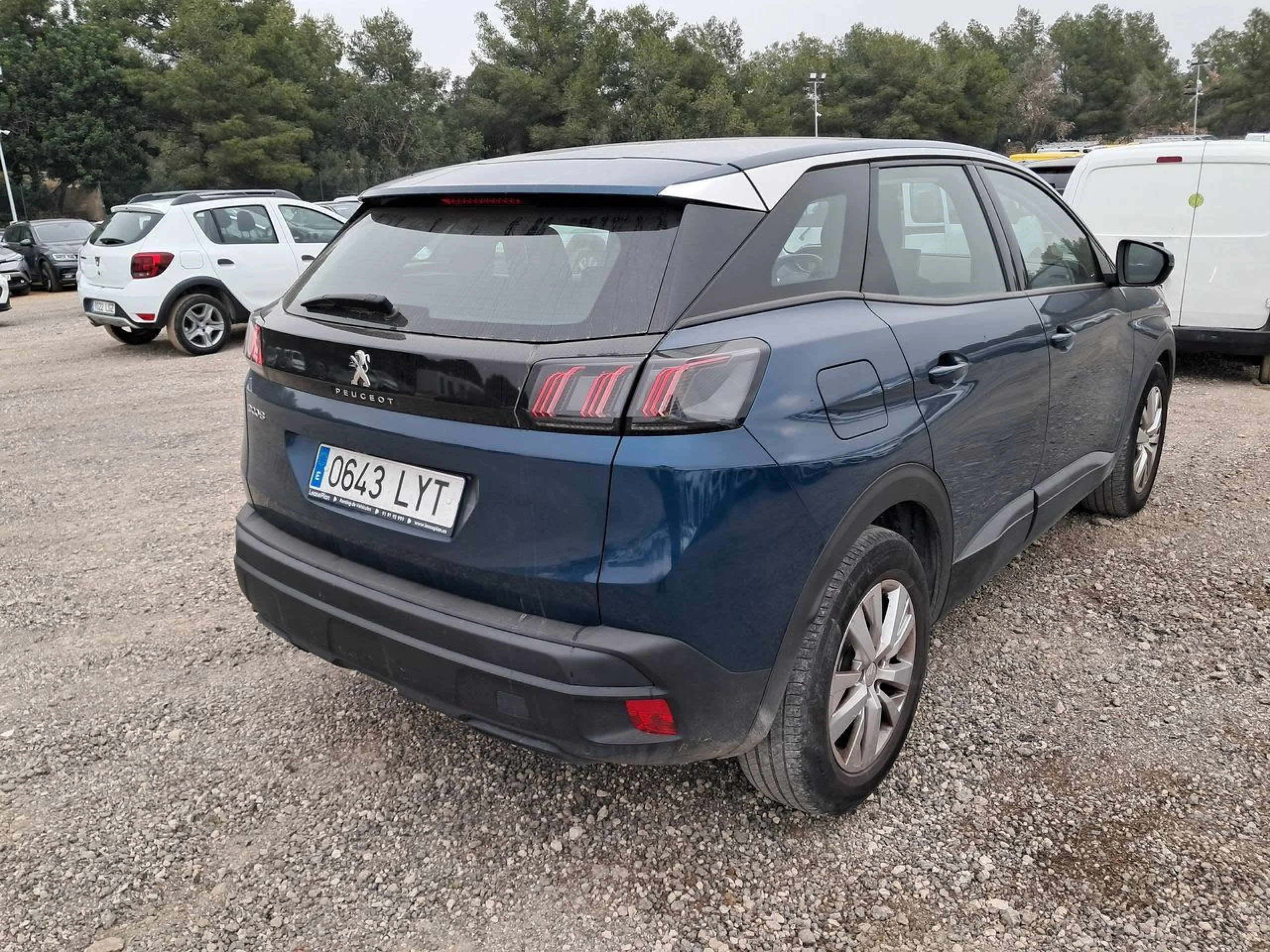 Peugeot 3008 1.5 BlueHDi 96kW (130CV) S&amp;S Active Pack - Foto 4