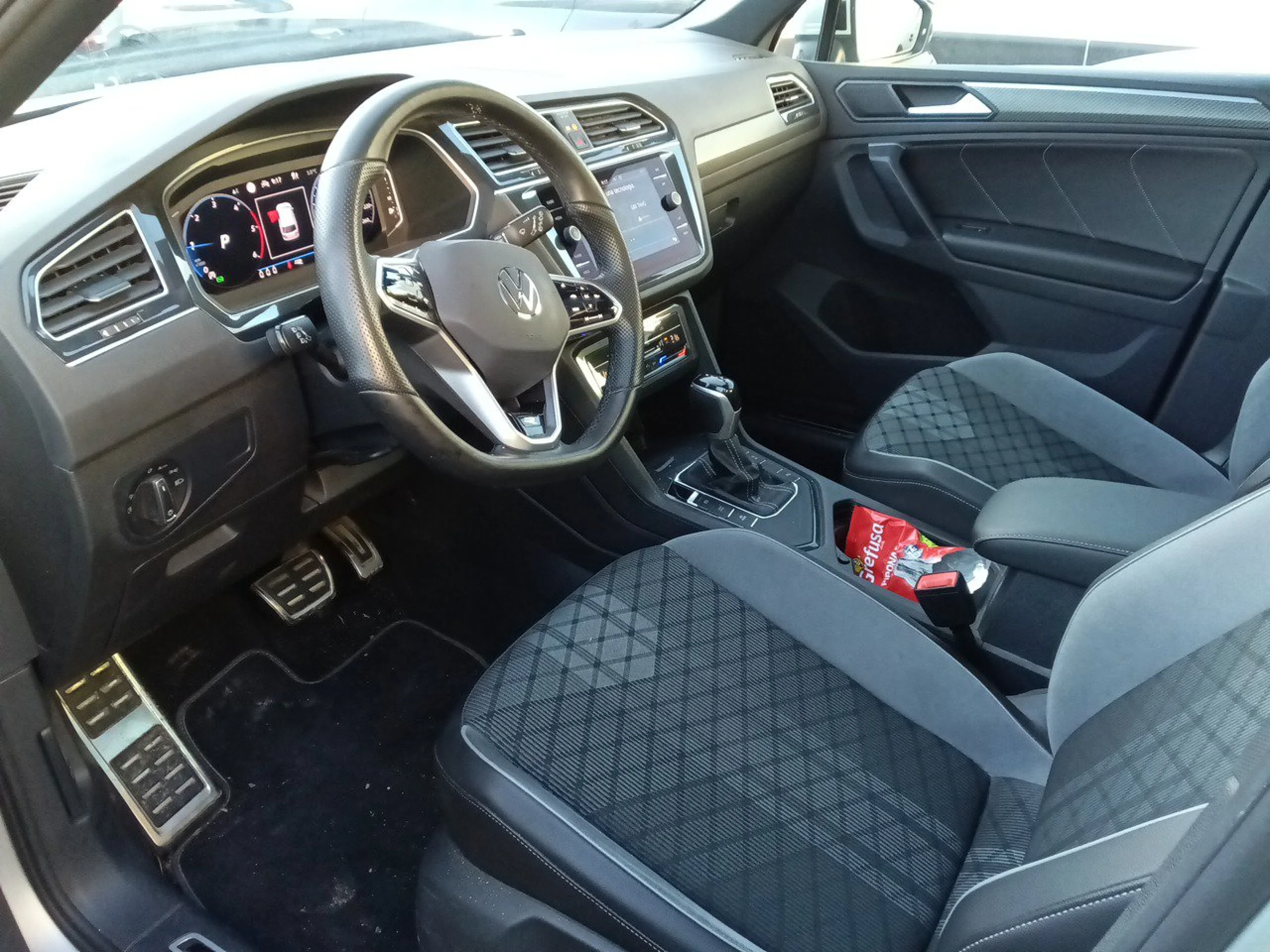 Volkswagen Tiguan R-Line 2.0 TDI 110kW (150CV) DSG - Foto 7