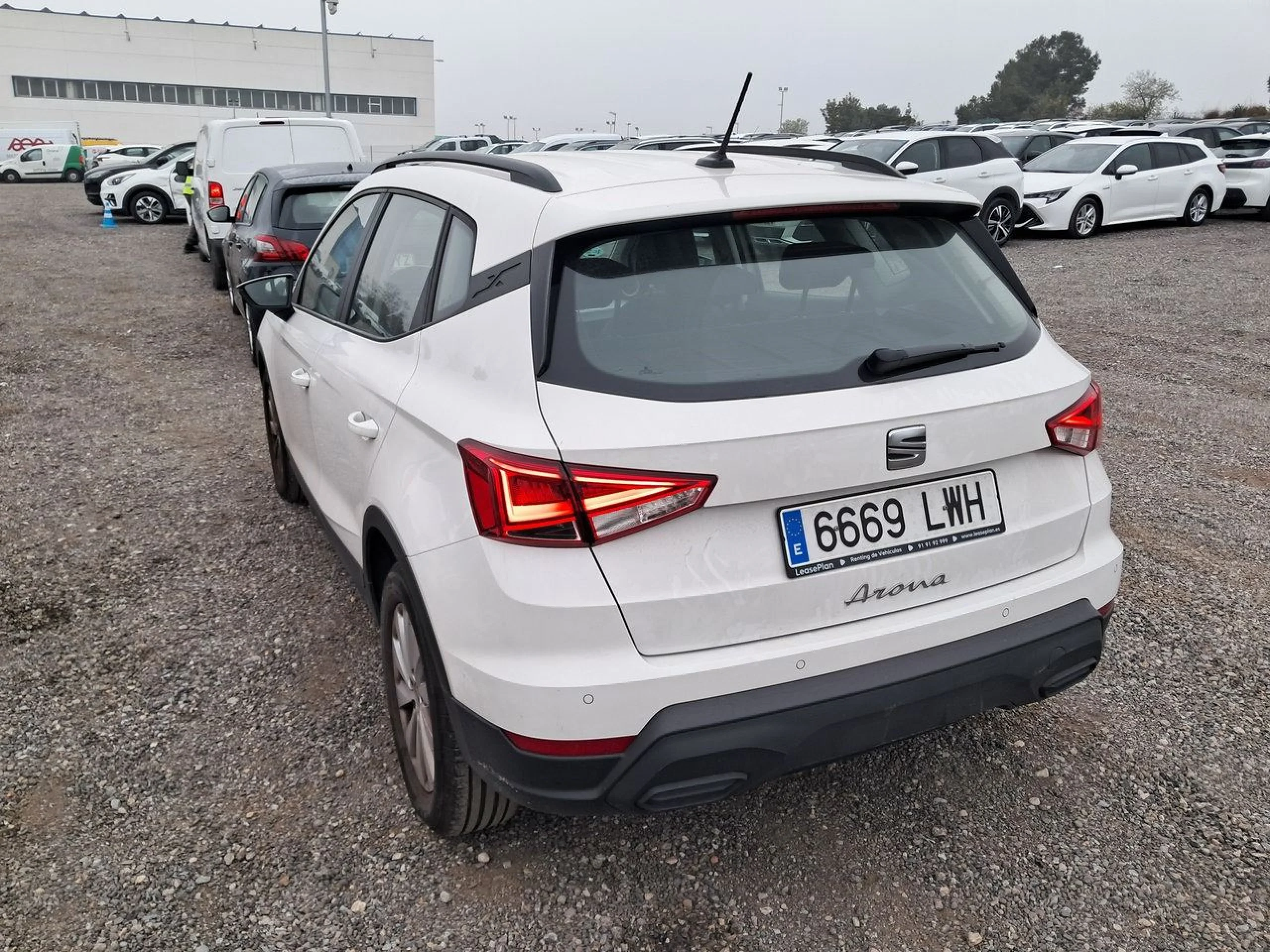 Seat Arona 1.0 TSI 81kW (110CV) Style Plus - Foto 6