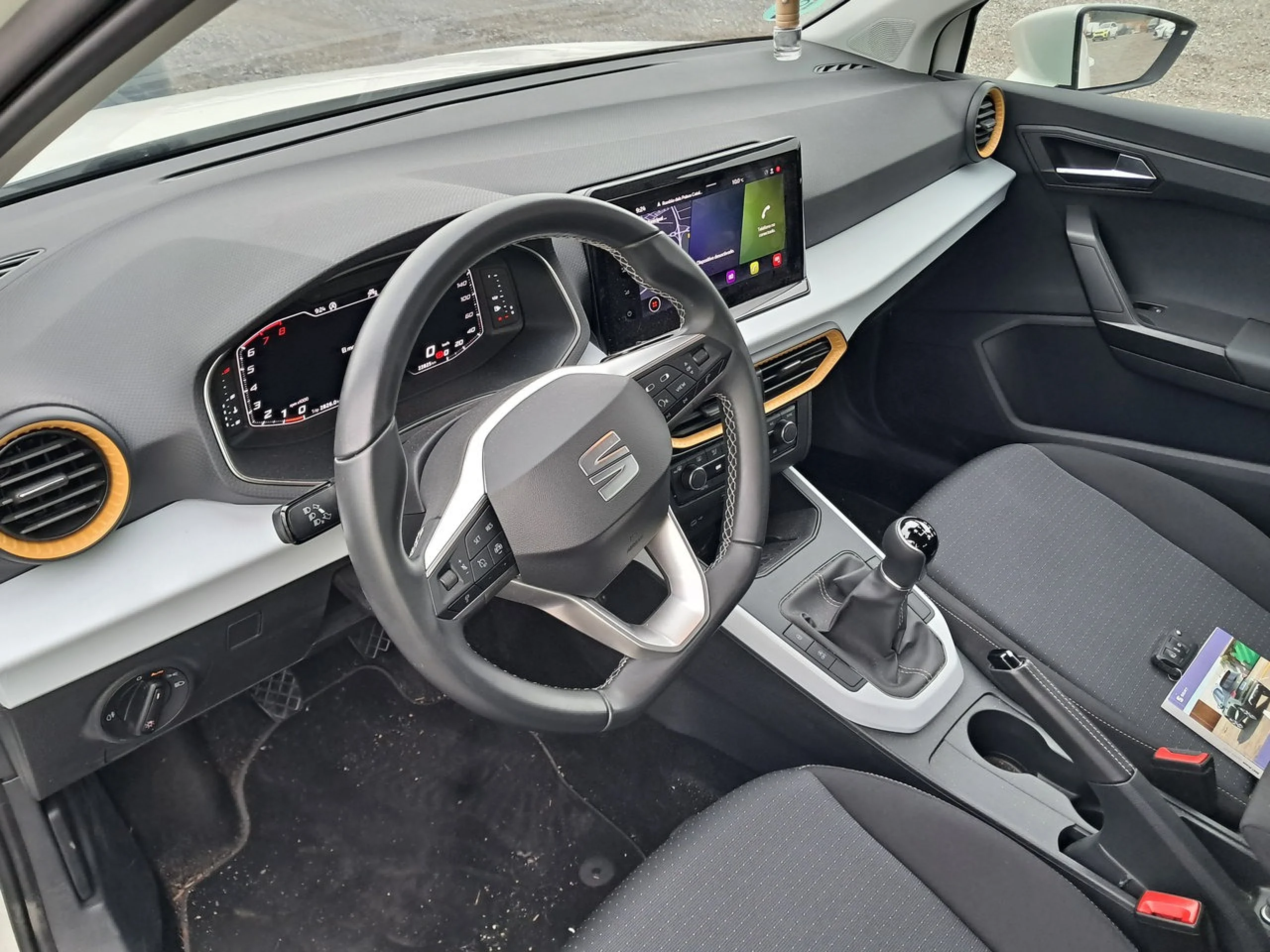 Seat Arona 1.0 TSI 81kW (110CV) Style Plus - Foto 7