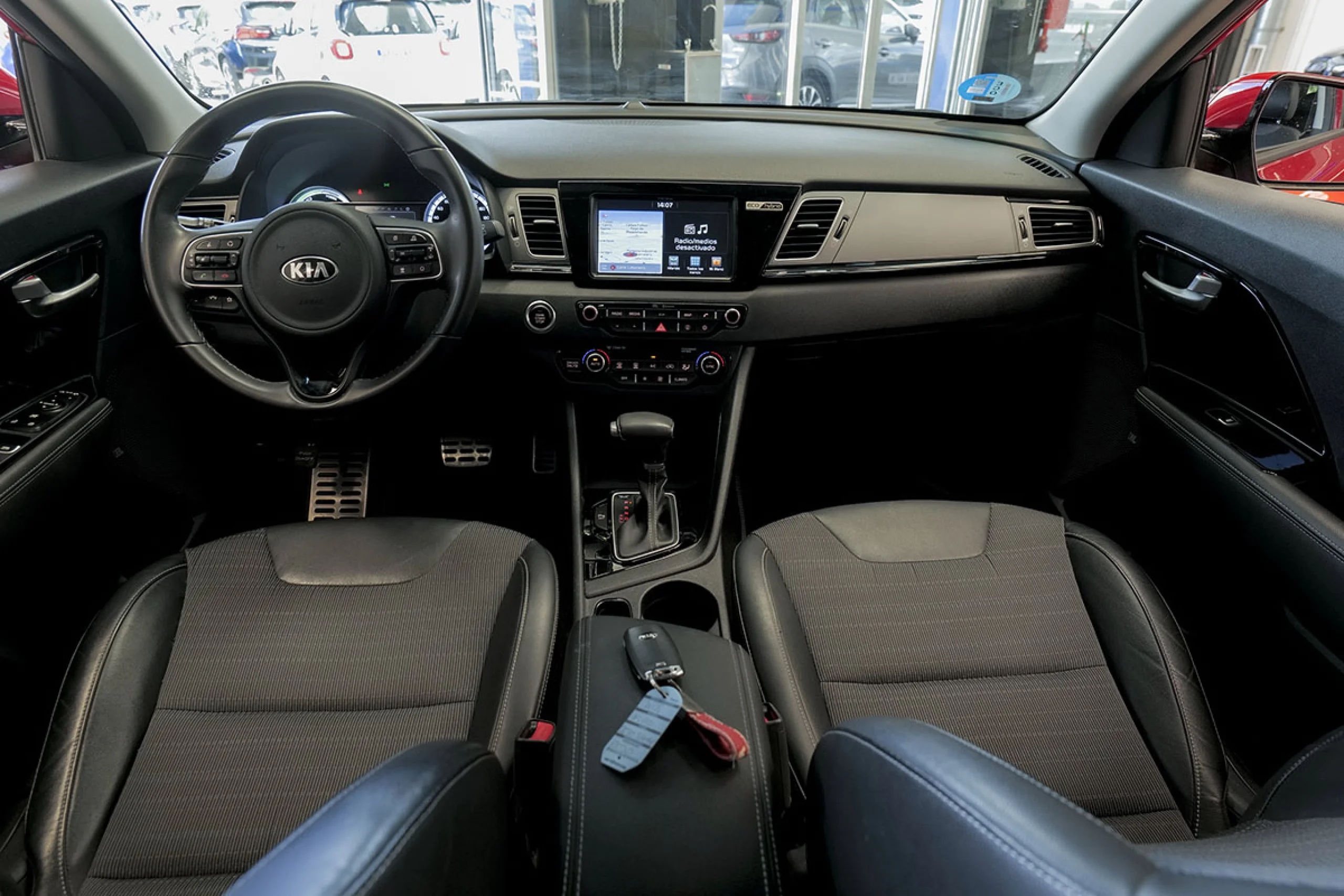 Kia Niro 1.6 GDi Hibrido 104kW 141CV Emotion - Foto 6