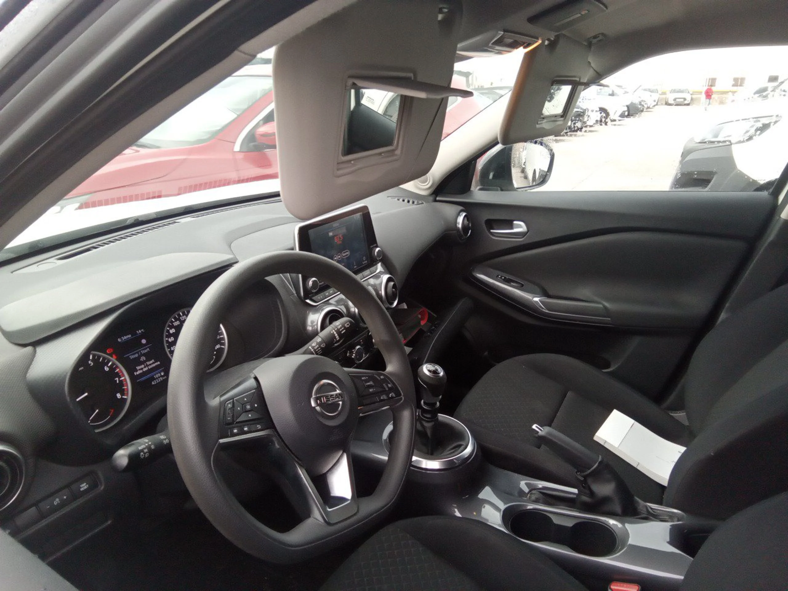 Nissan Juke DIG-T 84 kW (114 CV) 6M/T Acenta - Foto 7