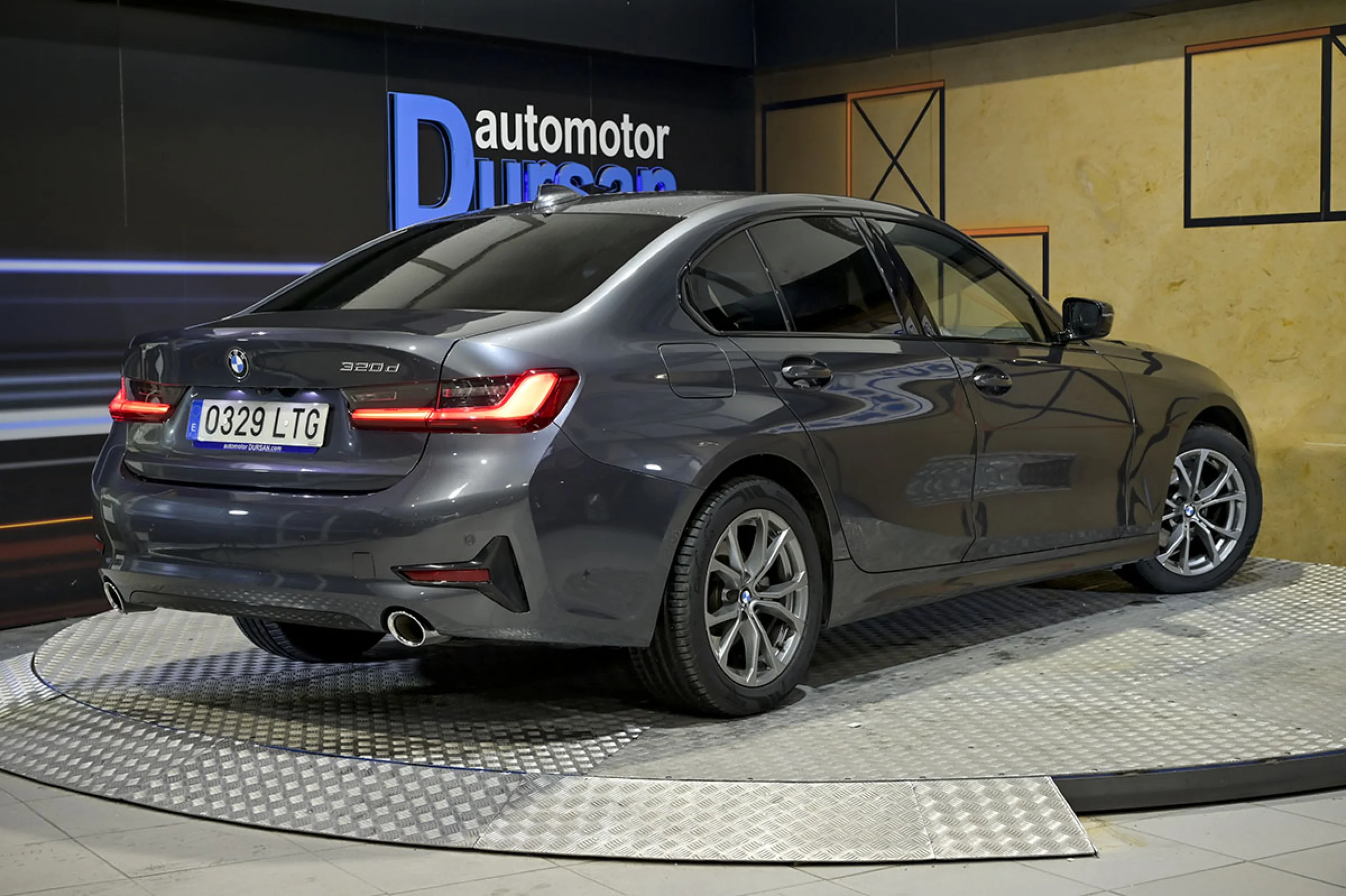 BMW 320 Serie 3 320d Auto. - Foto 5