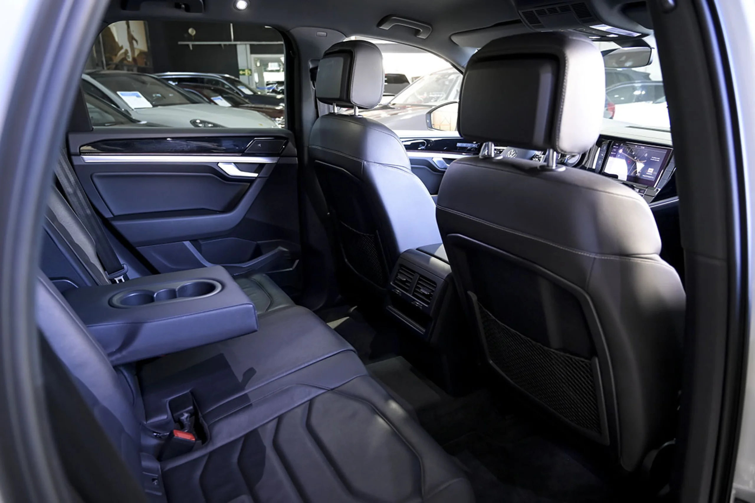 Volkswagen Touareg Prem Eleg 3.0 V6 TDI 210kW Tip 4M - Foto 14