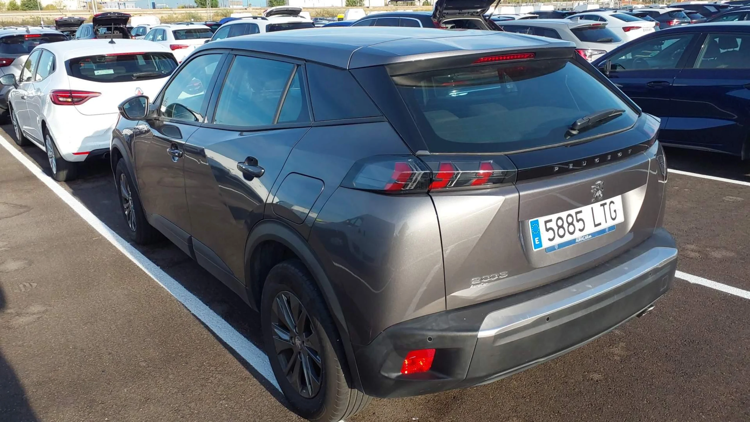 Peugeot 2008 Active Pack BlueHDI 81kW (110CV) - Foto 2