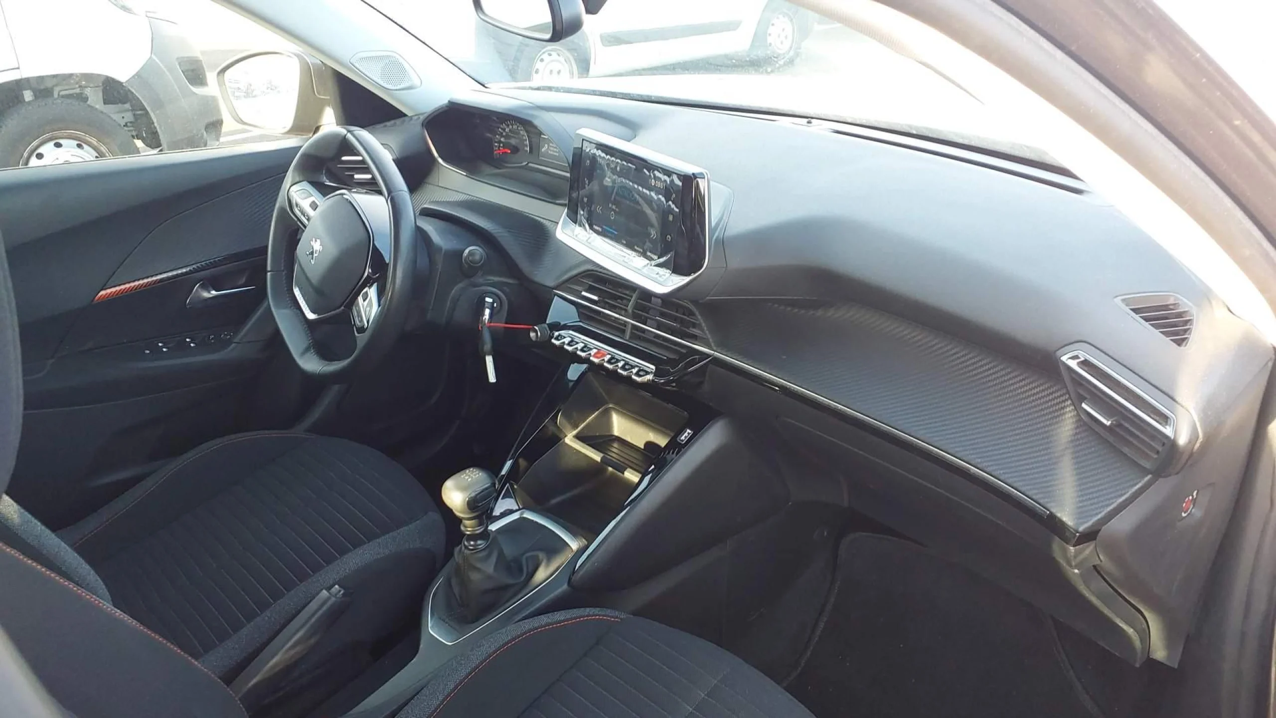 Peugeot 2008 Active Pack BlueHDI 81kW (110CV) - Foto 5