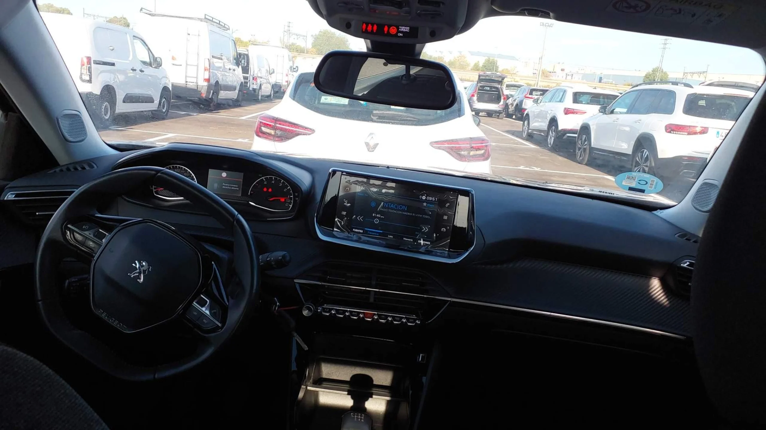 Peugeot 2008 Active Pack BlueHDI 81kW (110CV) - Foto 8