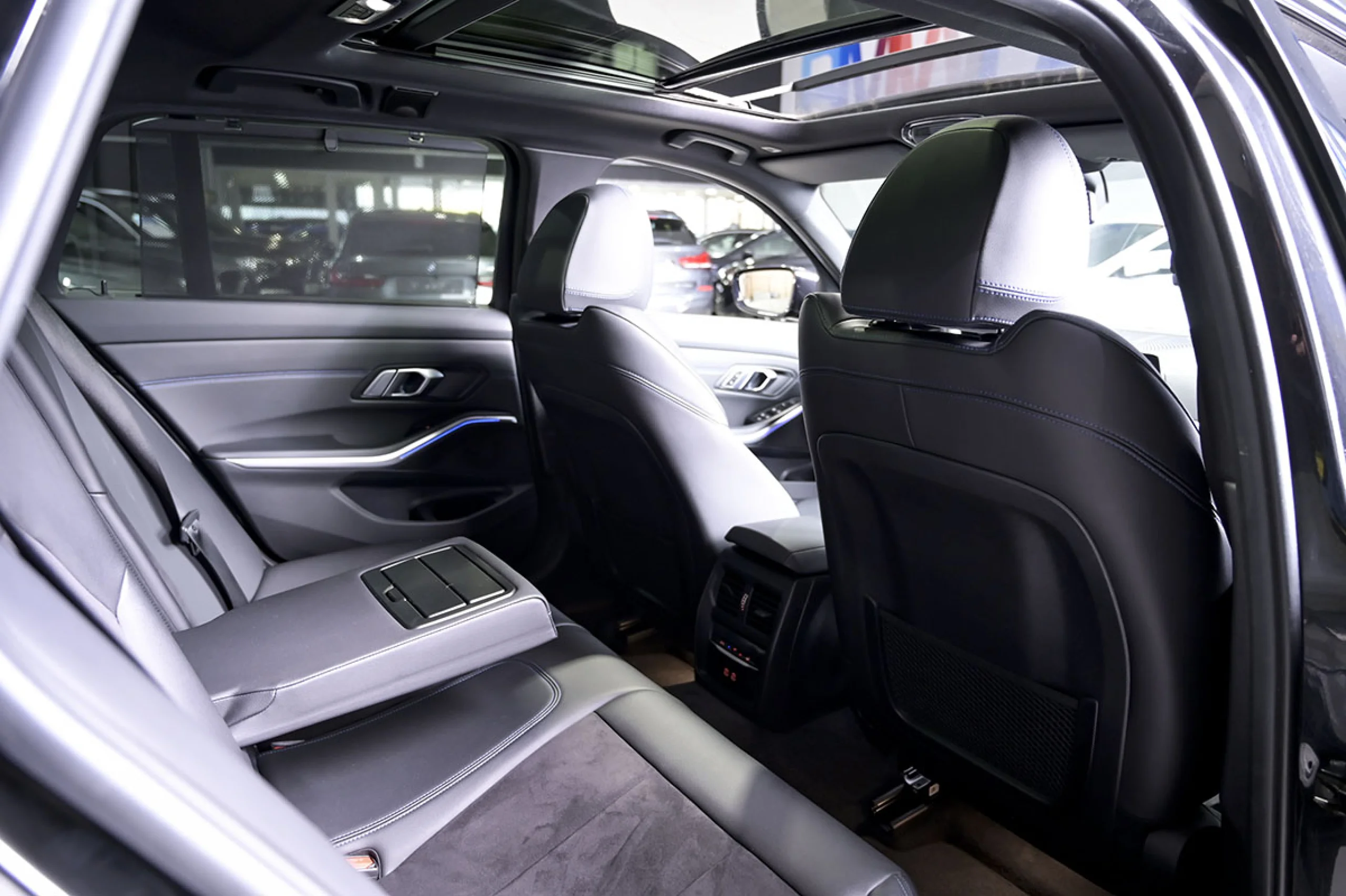 BMW 320 Serie 3 320d xDrive Automatica Touring - Foto 24