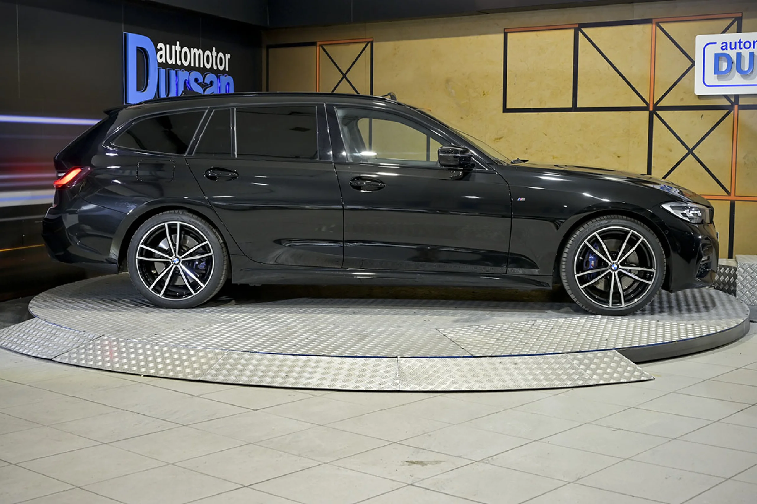 BMW 320 Serie 3 320d xDrive Automatica Touring - Foto 30