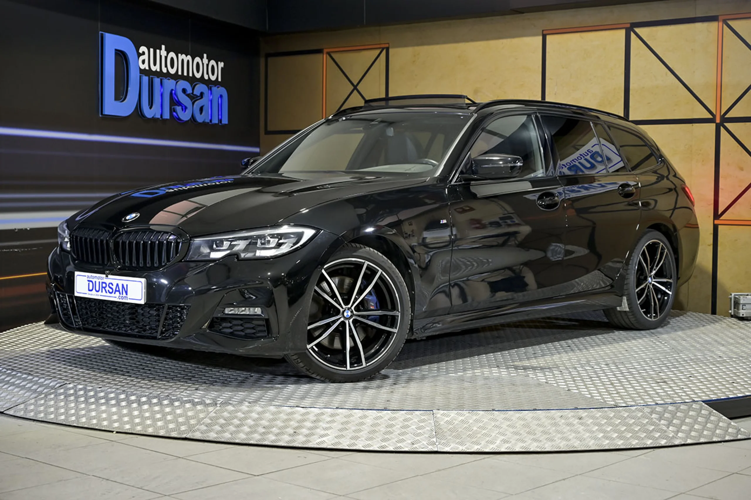 BMW 320 Serie 3 320d xDrive Automatica Touring - Foto 1