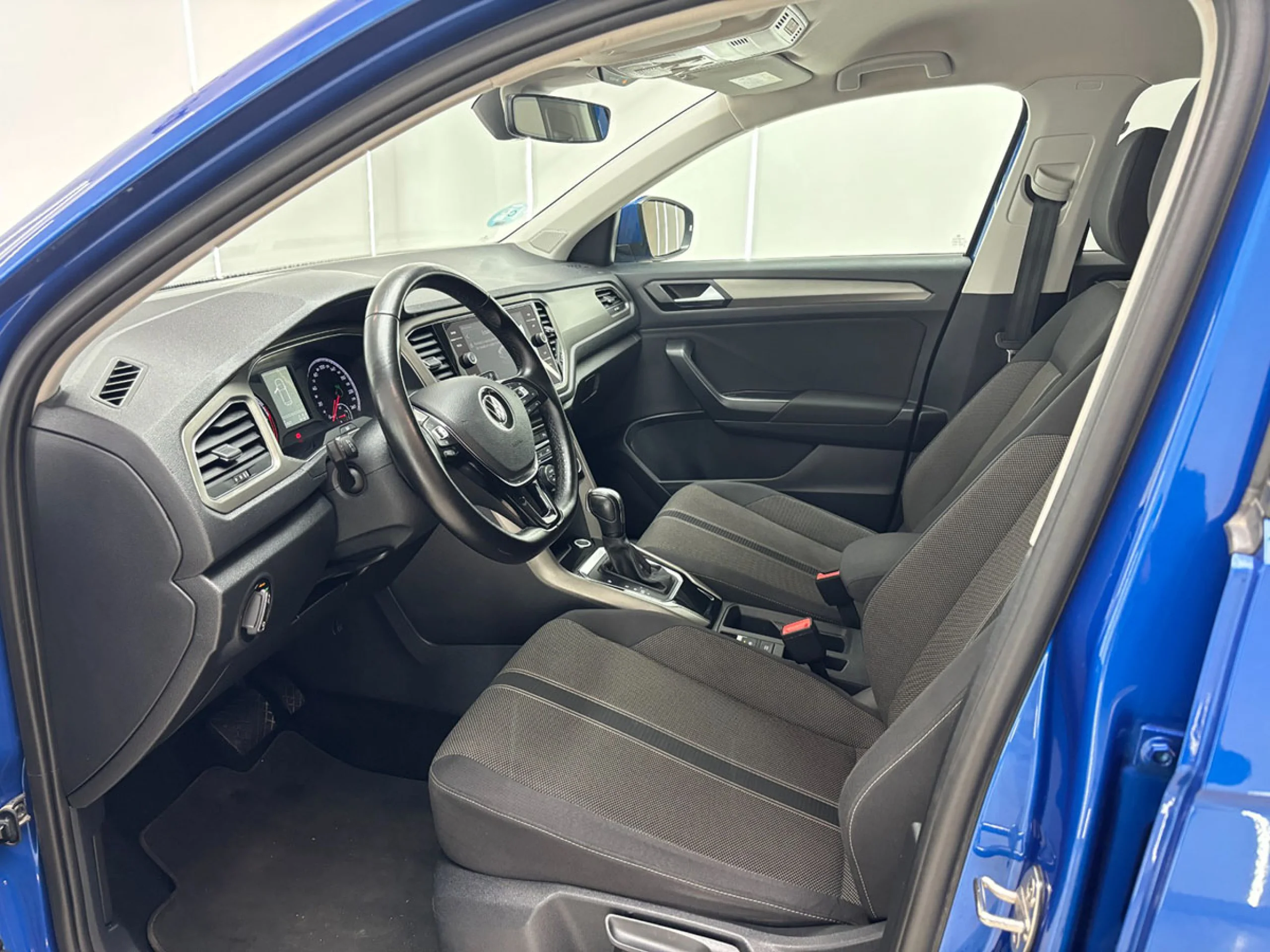 Volkswagen T-Roc Advance 2.0 TDI 110kW 150CV DSG - Foto 6