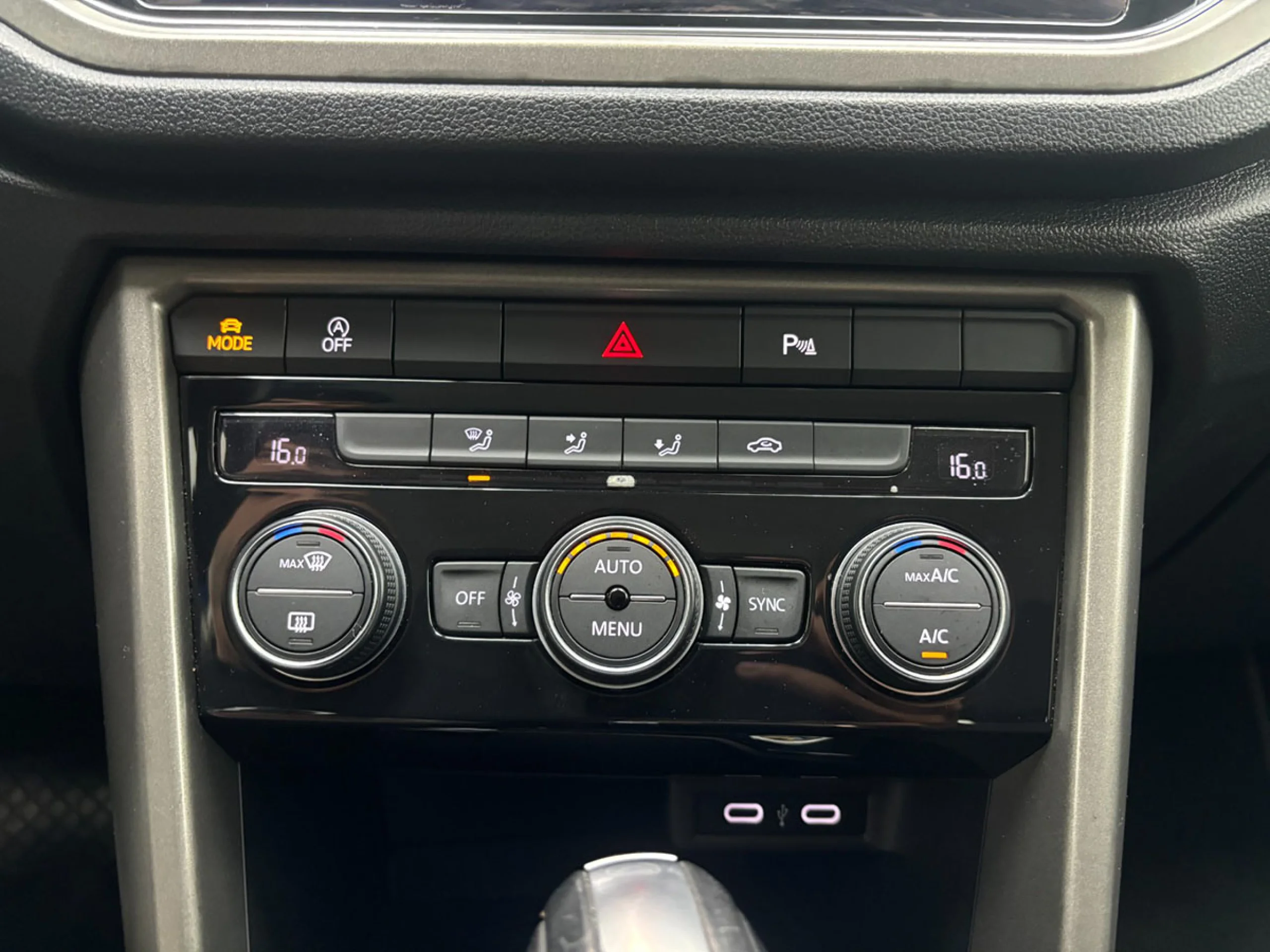 Volkswagen T-Roc Advance 2.0 TDI 110kW 150CV DSG - Foto 18