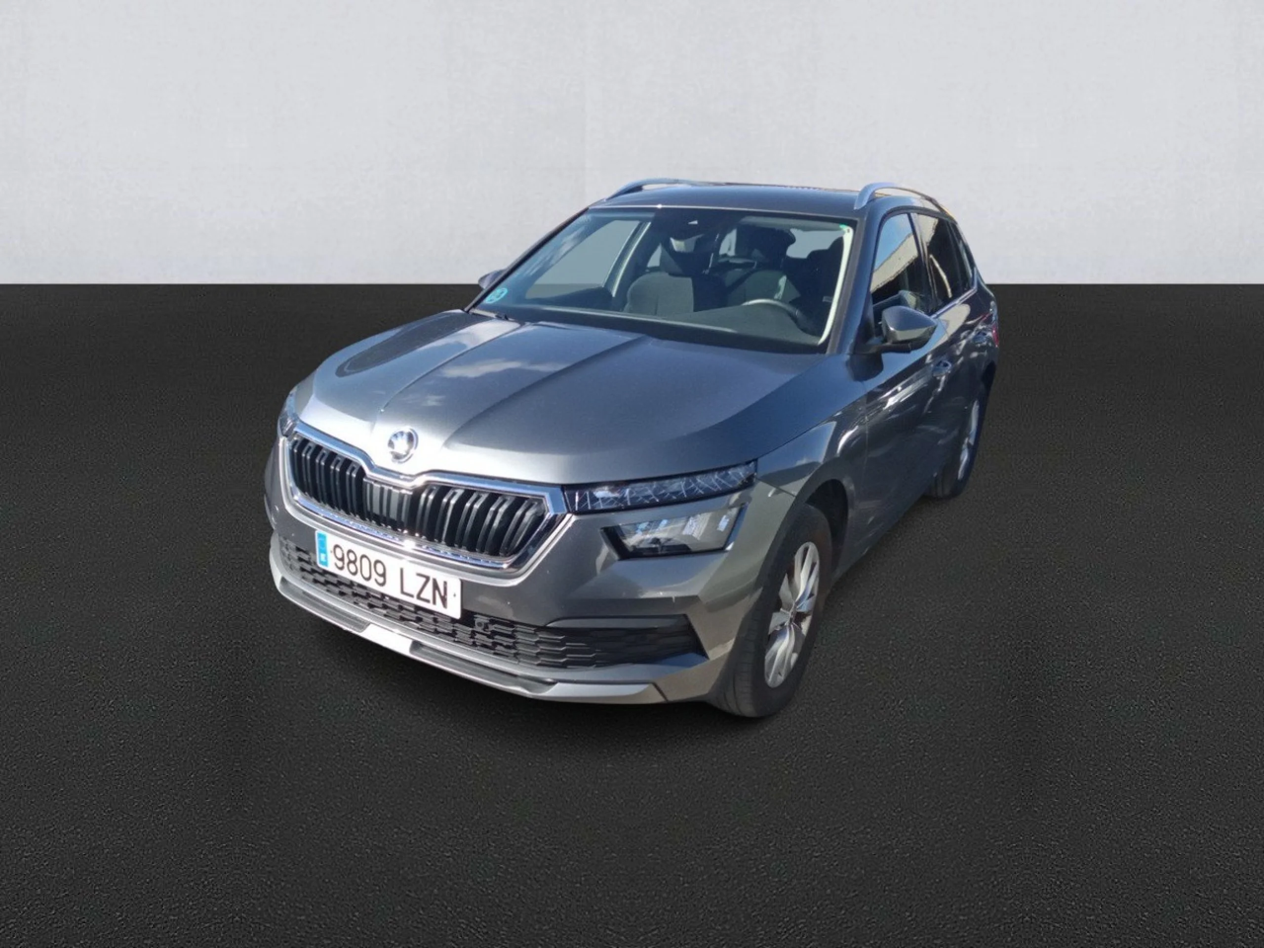 Skoda Kamiq 1.0 TSI 81kW (110CV) Emotion - Foto 1