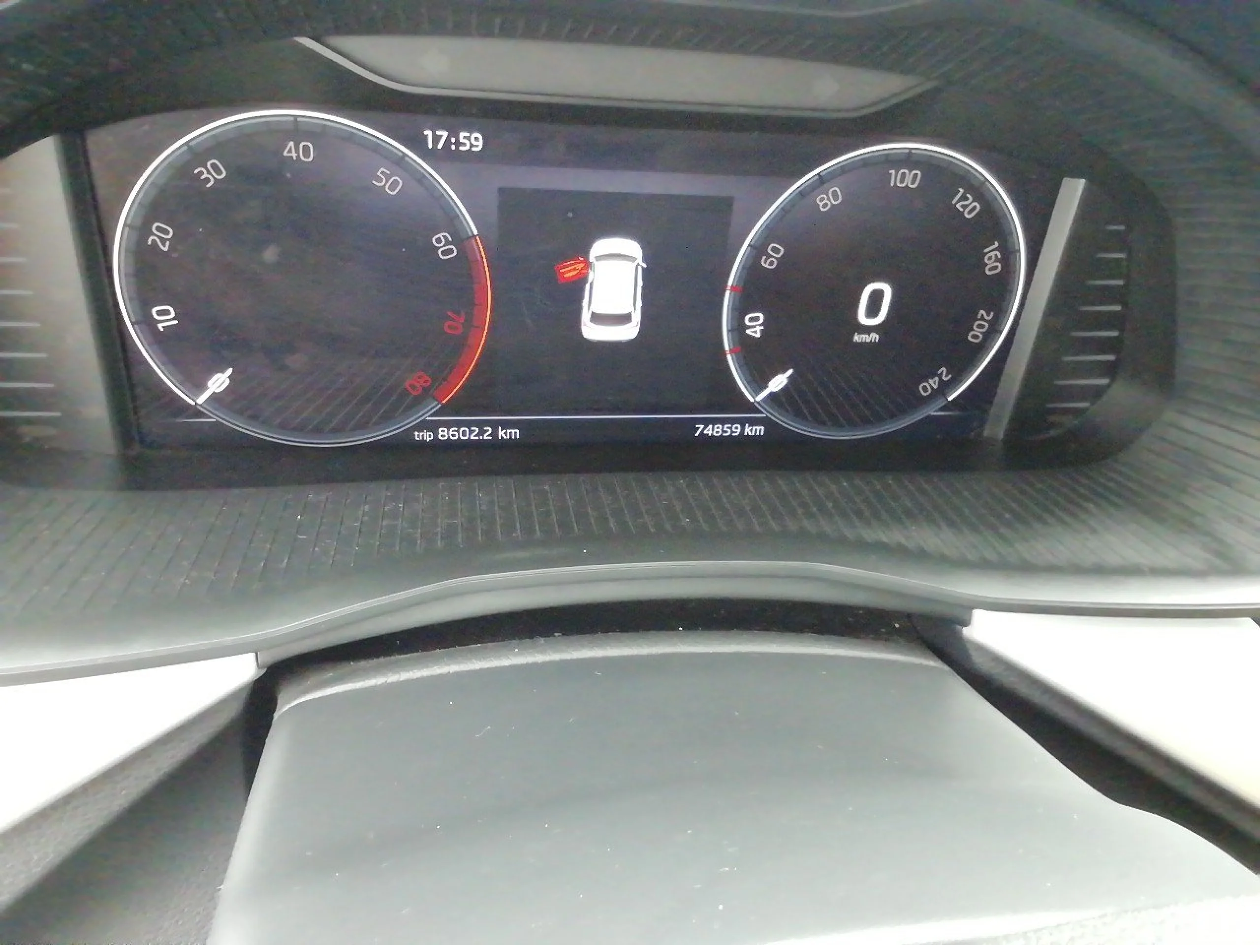 Skoda Kamiq 1.0 TSI 81kW (110CV) DSG Emotion - Foto 8