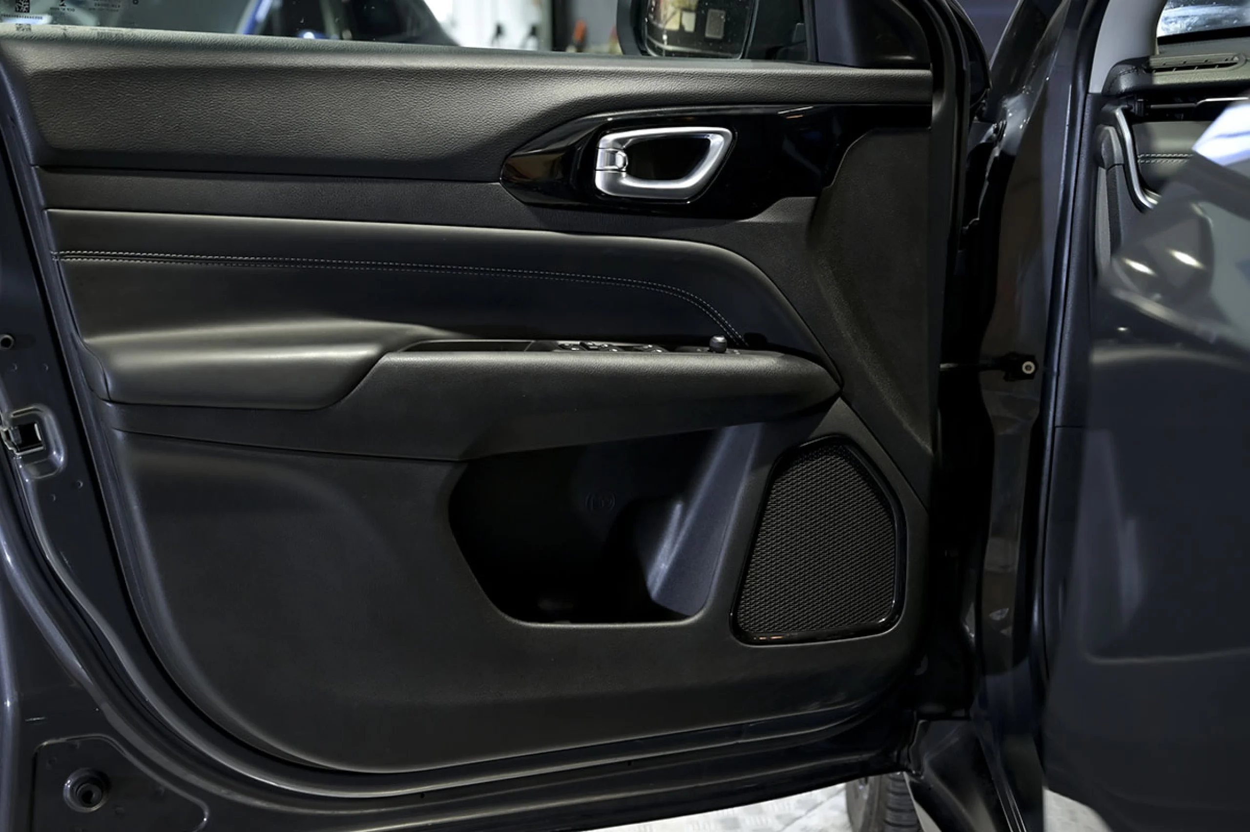 Jeep Compass 1.6 Mjet 96kW 130CV Limited FWD - Foto 20