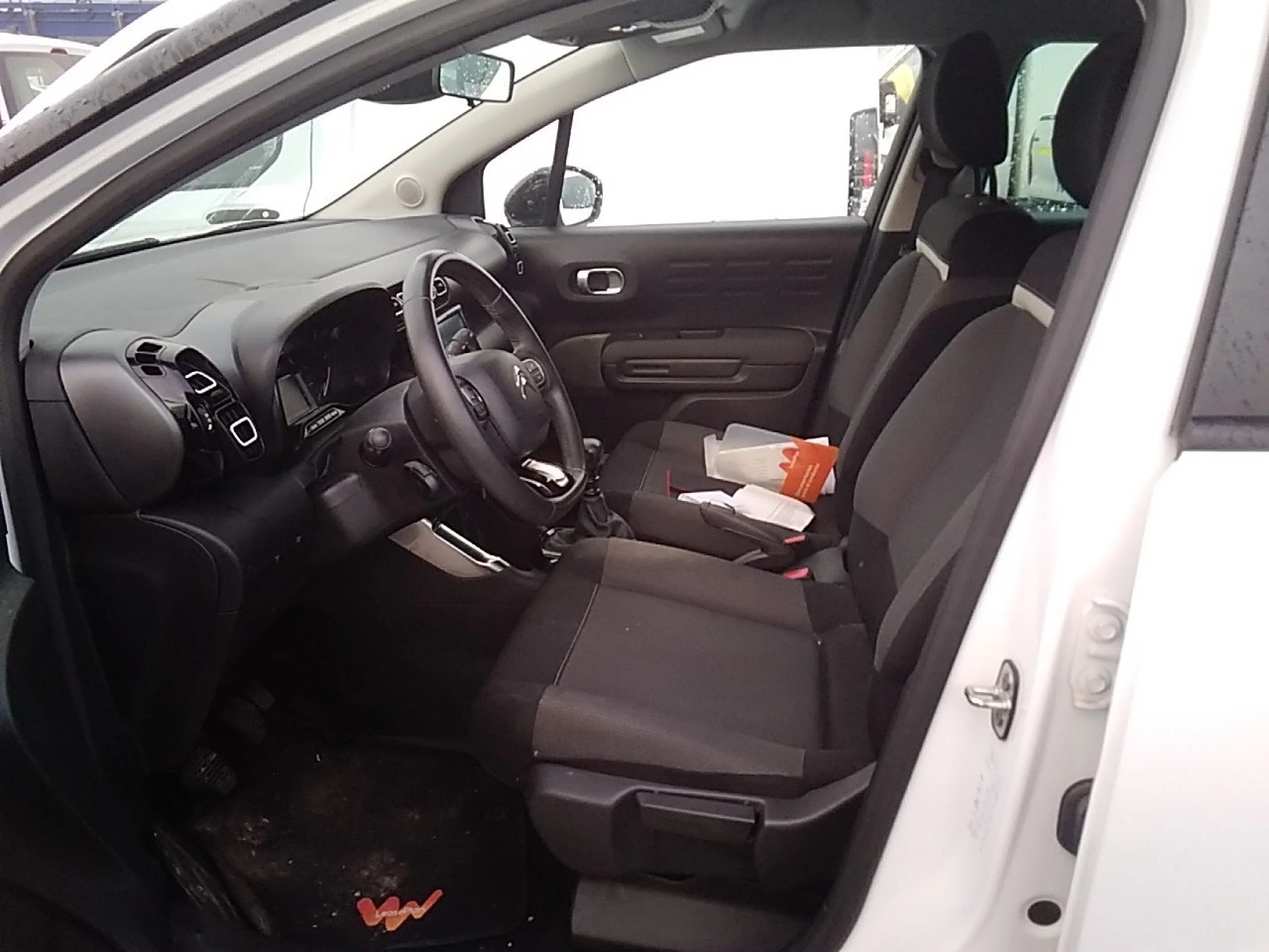 Citroen C3 Aircross BlueHDi 81kW (110CV) S&amp;S Feel Pack - Foto 7