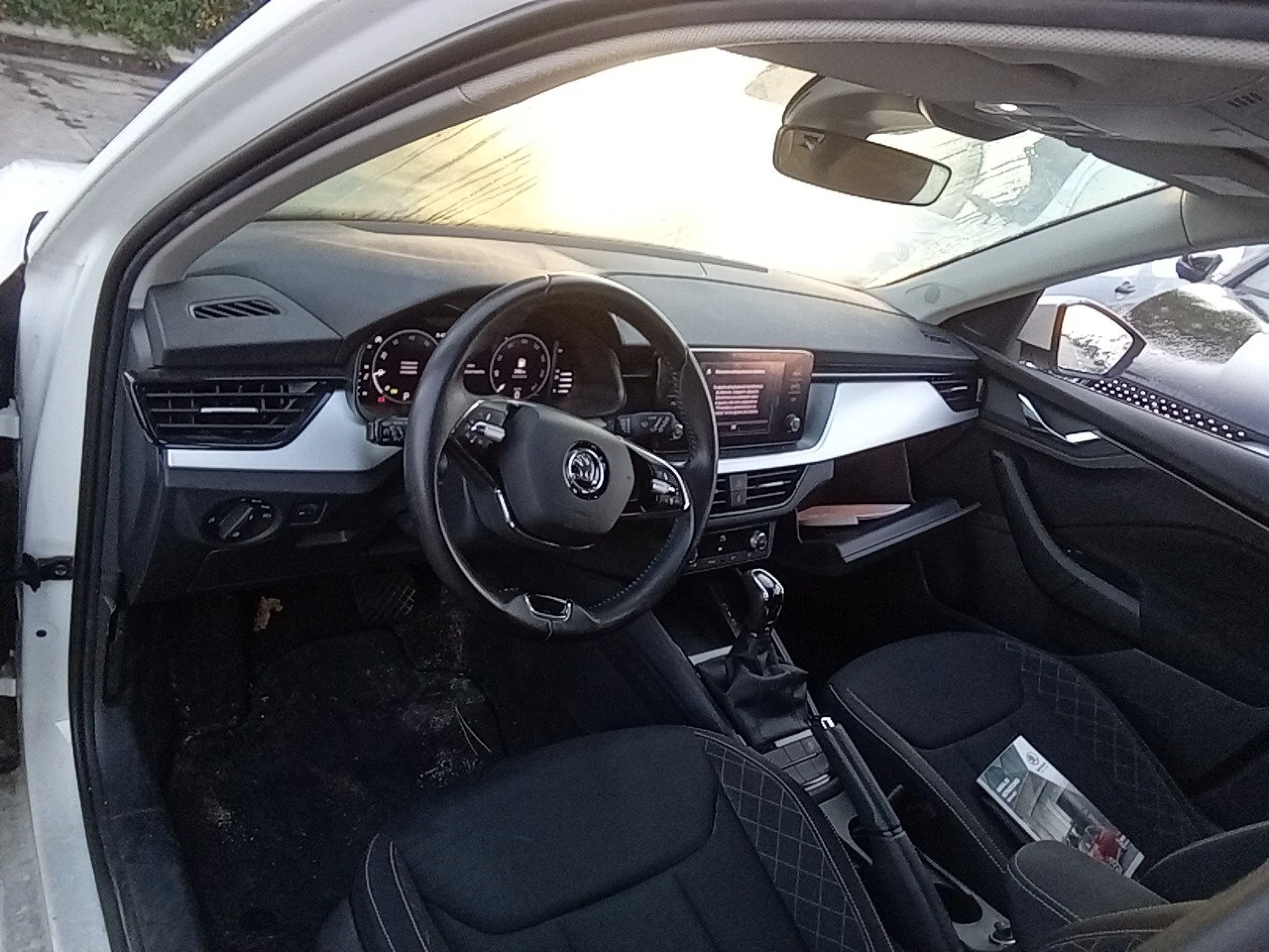 Skoda Kamiq 1.0 TSI 81kW (110CV) DSG AMBITION - Foto 7