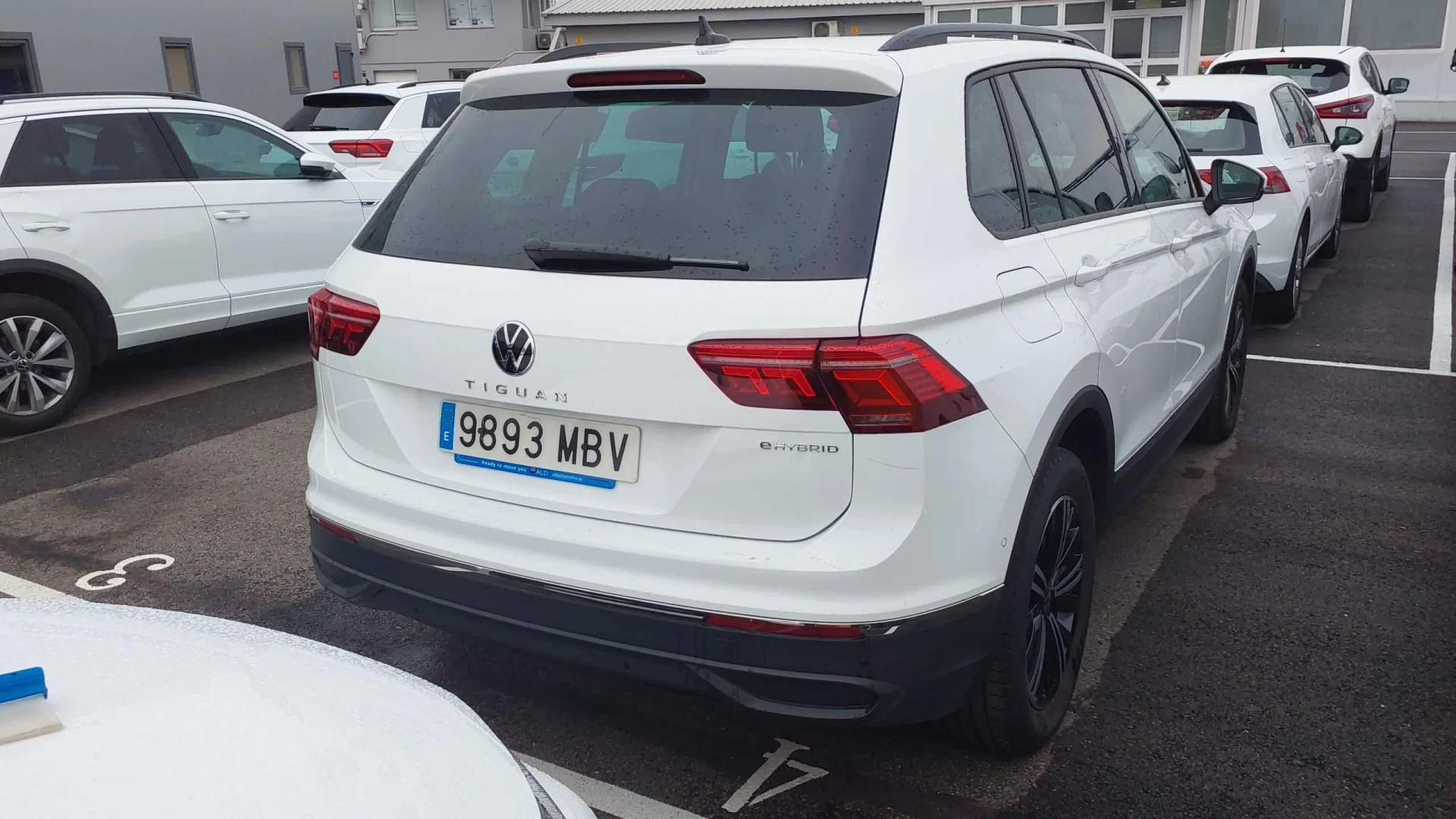 Volkswagen Tiguan Life 1.4 TSI eHybrid 180kW (245CV) DSG - Foto 3