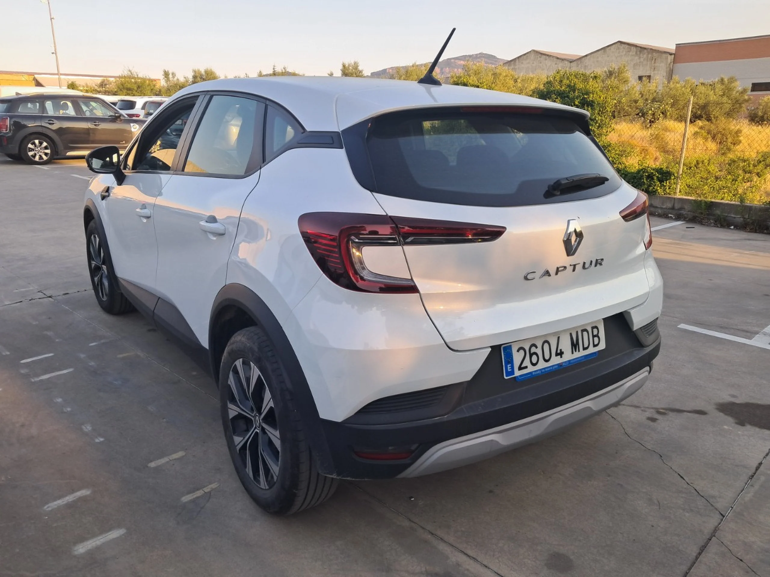 Renault Captur equilibre TCe 74 kW (100CV) GLP - Foto 6