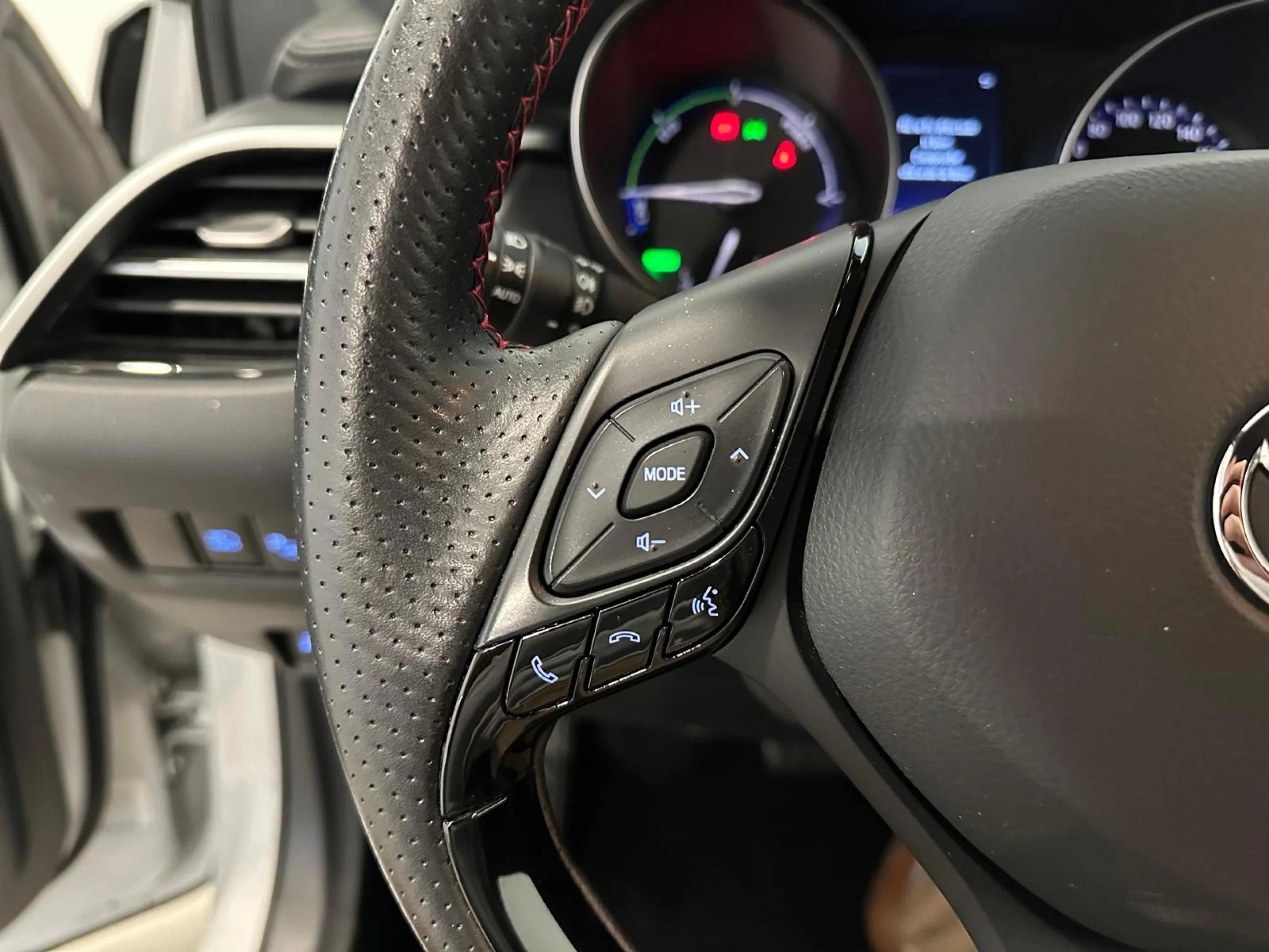 Toyota C-HR 2.0 180h GR Sport - Foto 14